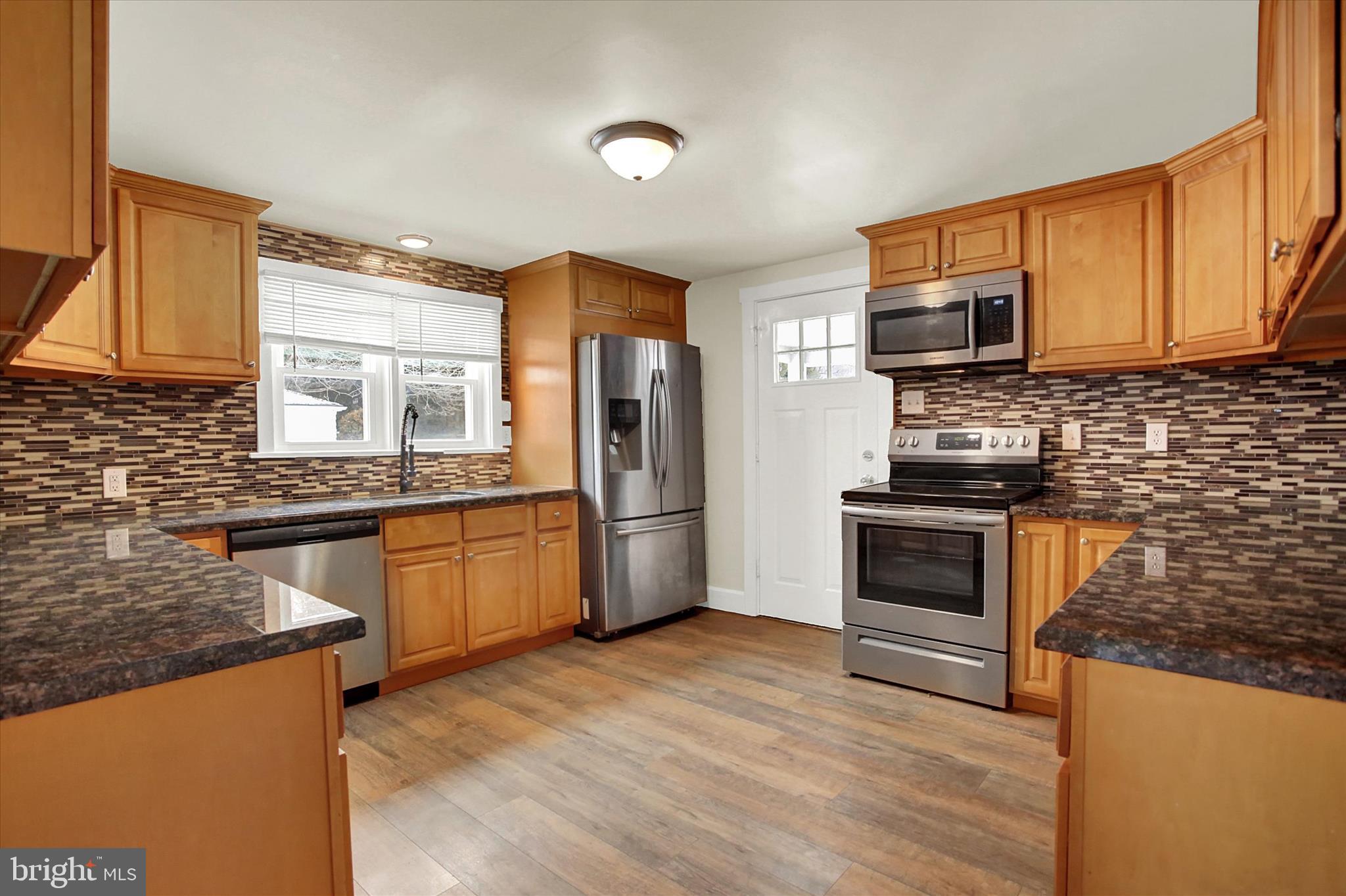 ELIZABETHVILLE BOROUGH - Residential