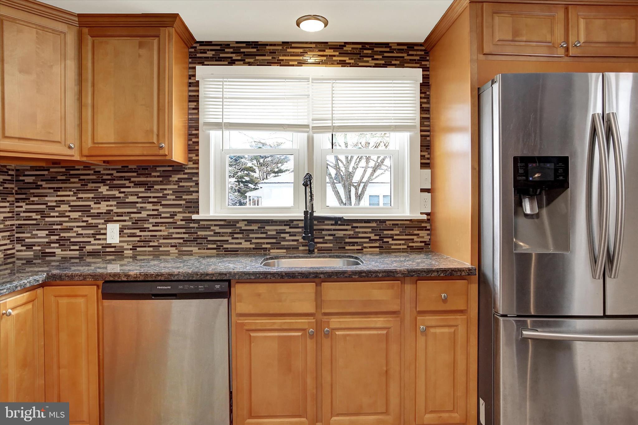 ELIZABETHVILLE BOROUGH - Residential