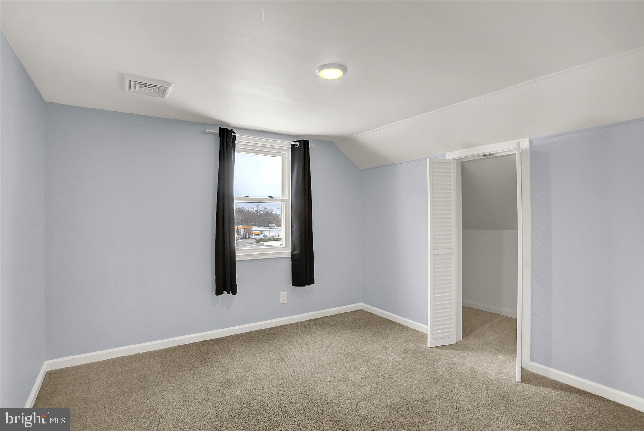 ELIZABETHVILLE BOROUGH - Residential