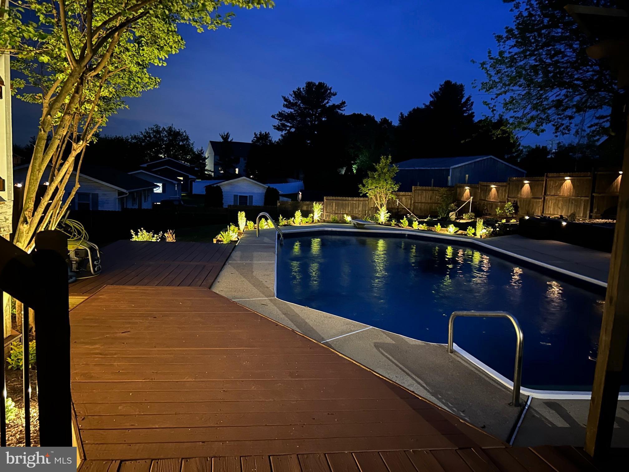 HAMPSTEAD - Residential