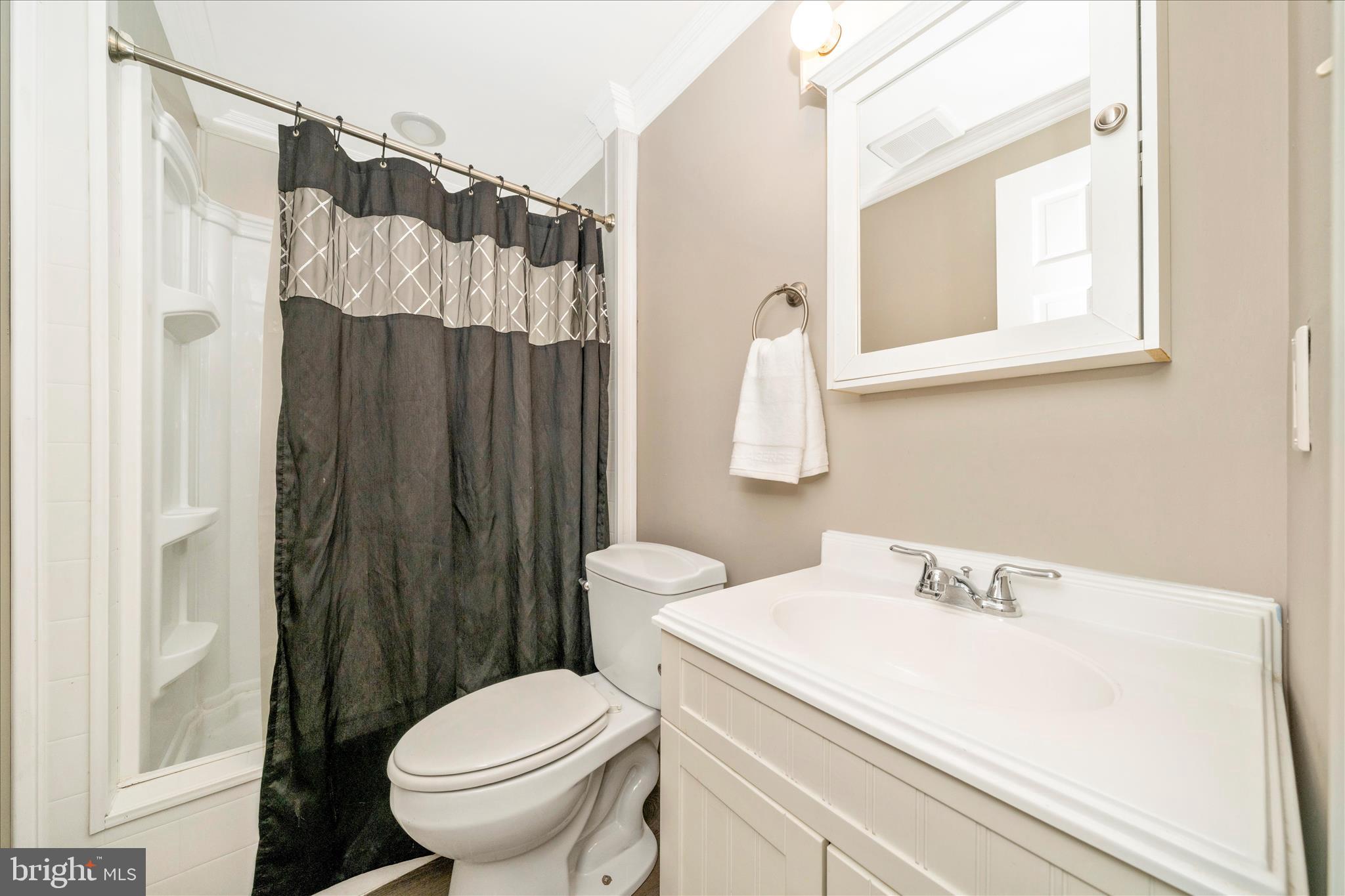 HAMPSTEAD - Residential