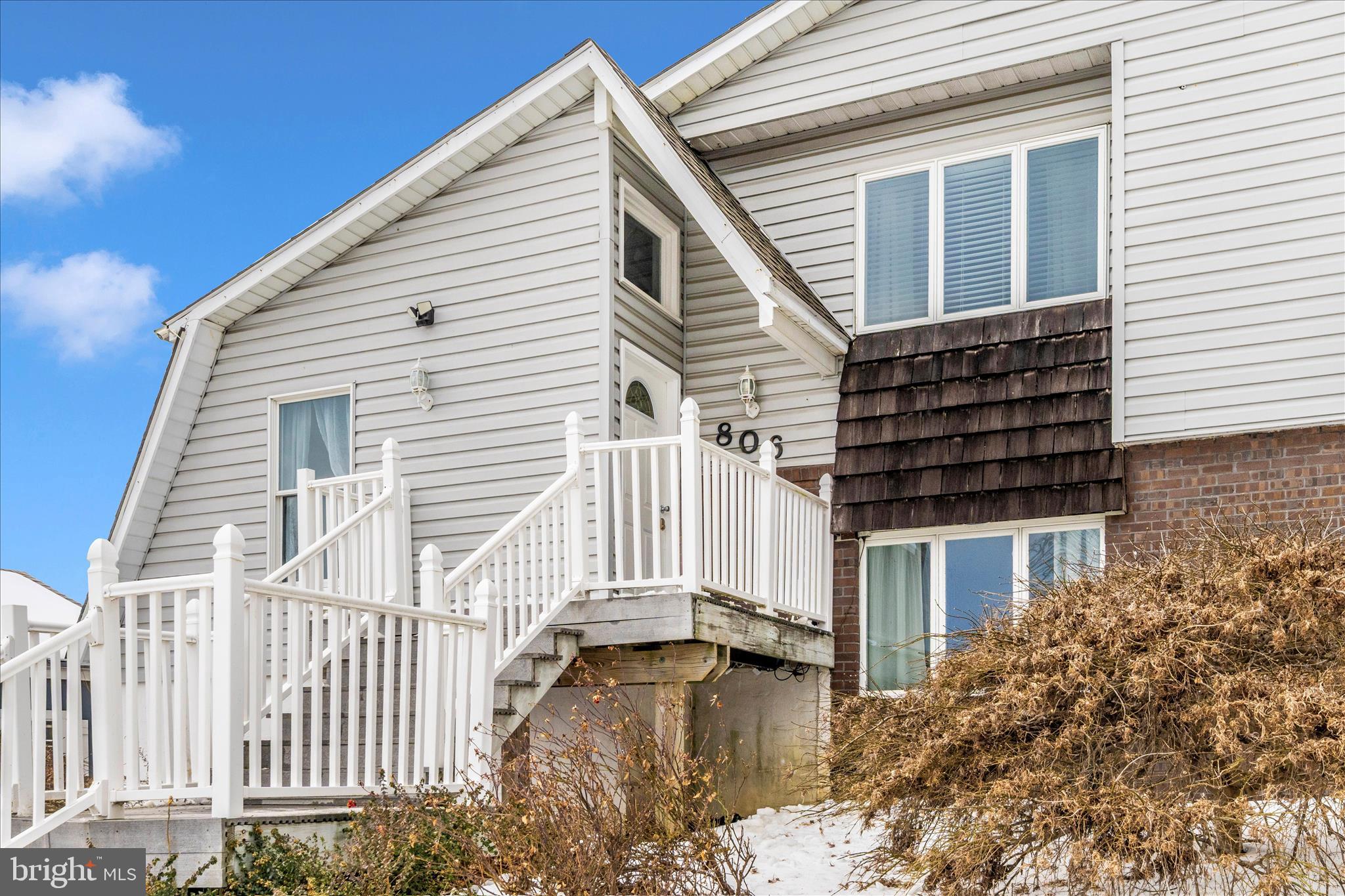 HAMPSTEAD - Residential