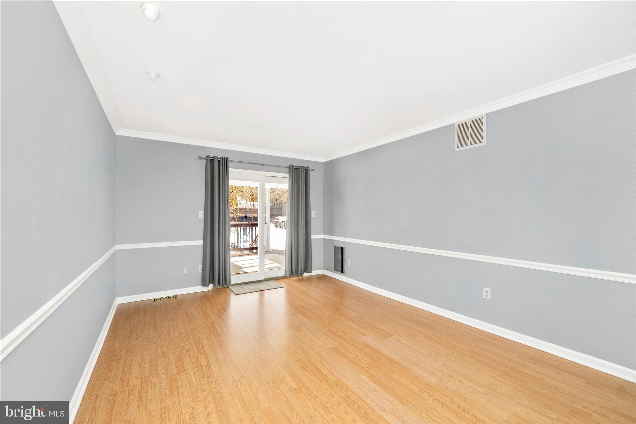 HAMPSTEAD - Residential