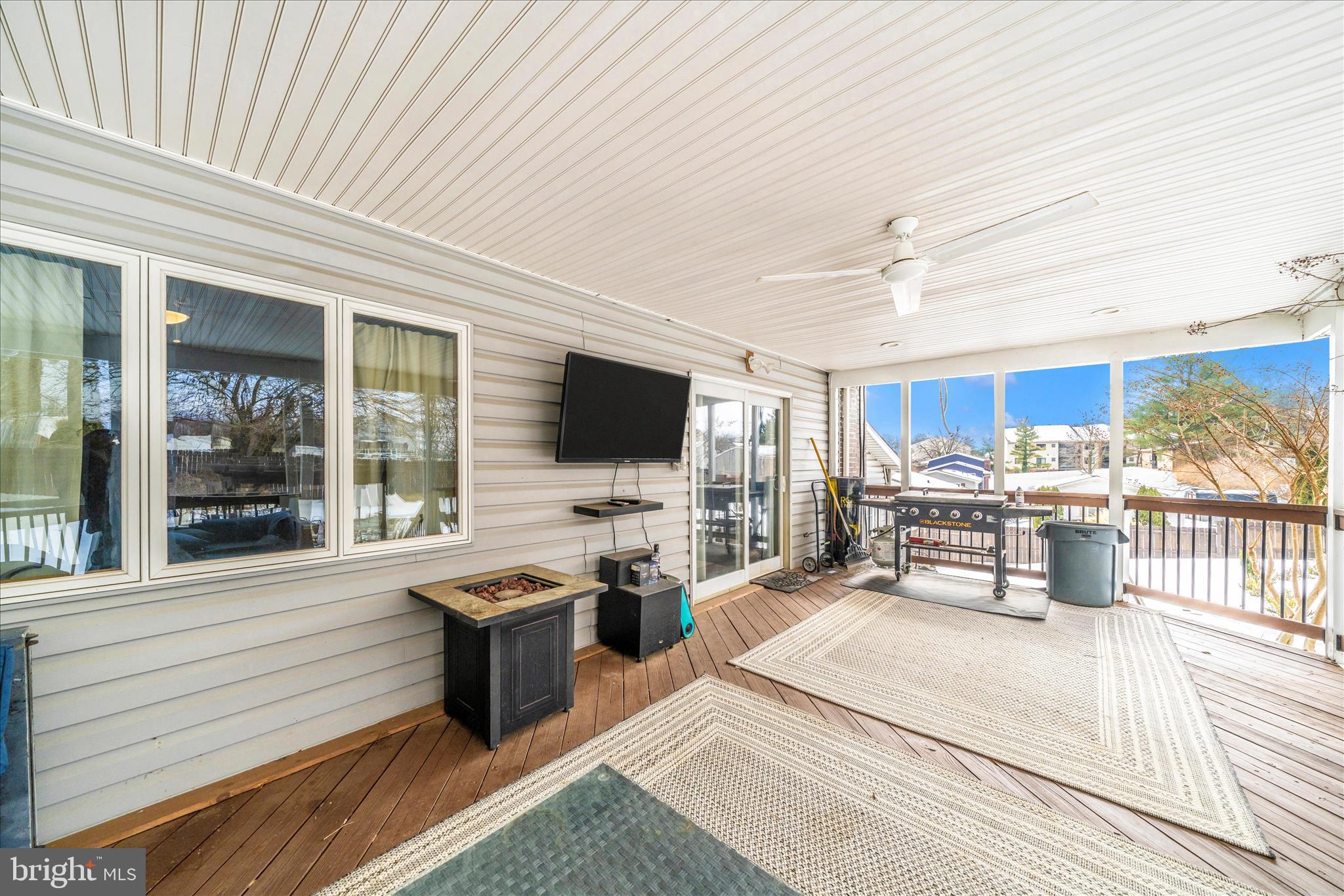 HAMPSTEAD - Residential