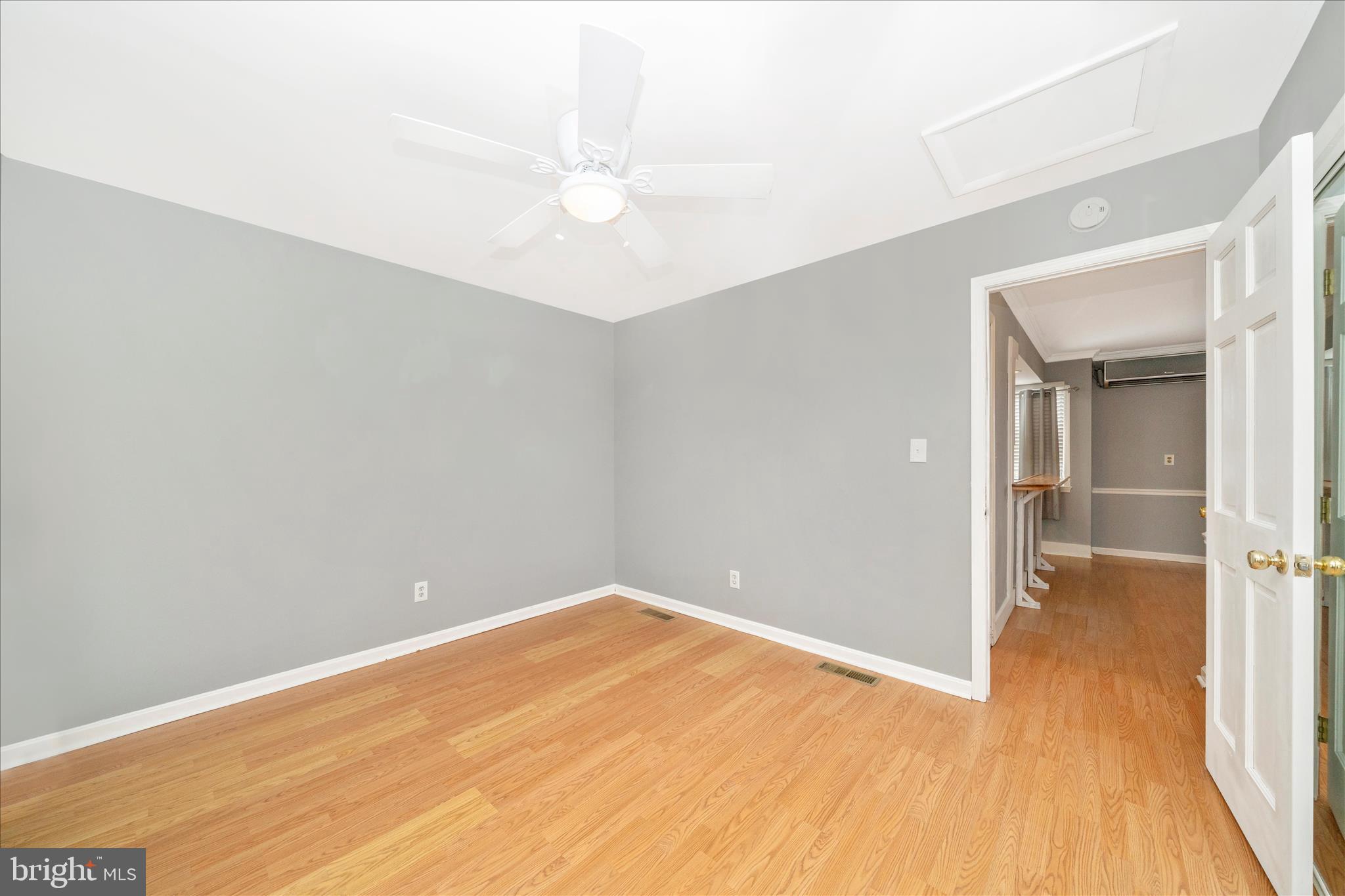 HAMPSTEAD - Residential