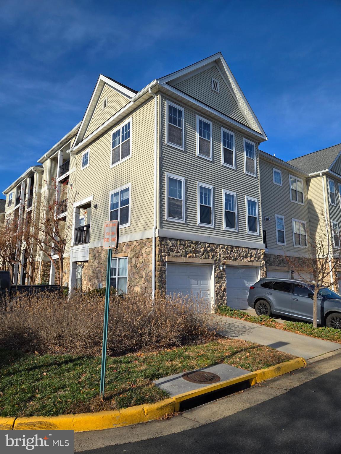 STONEGATE AT FAIRCREST - Residential Lease