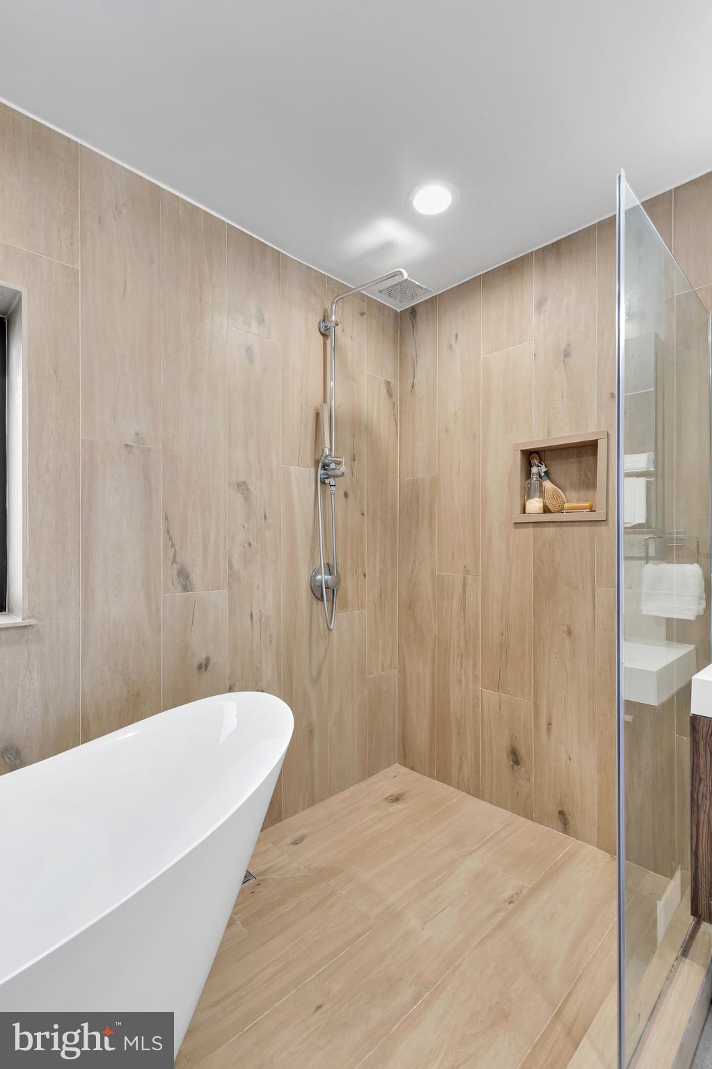 GLEN MAR PARK - Residential