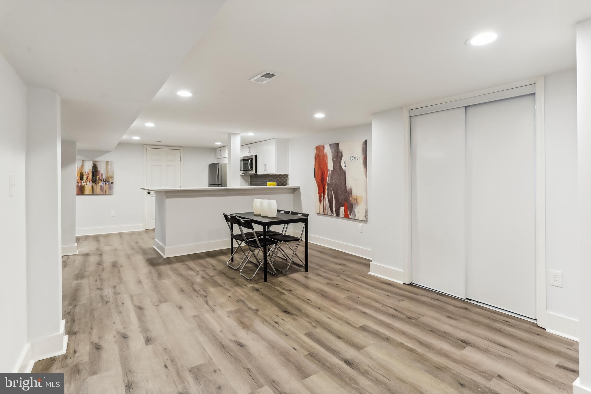 GLEN MAR PARK - Residential