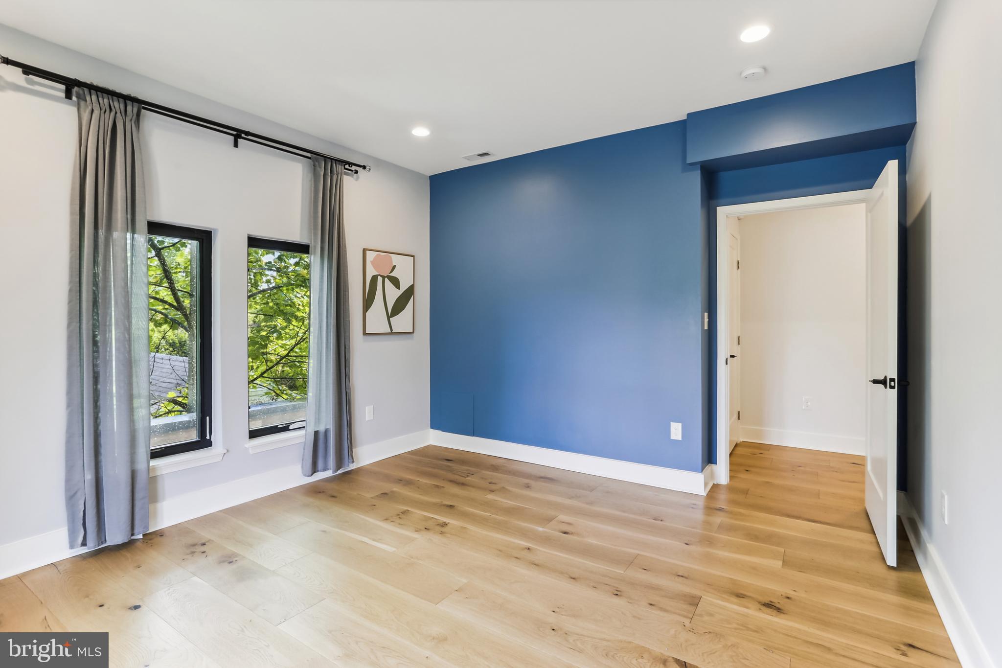 GLEN MAR PARK - Residential