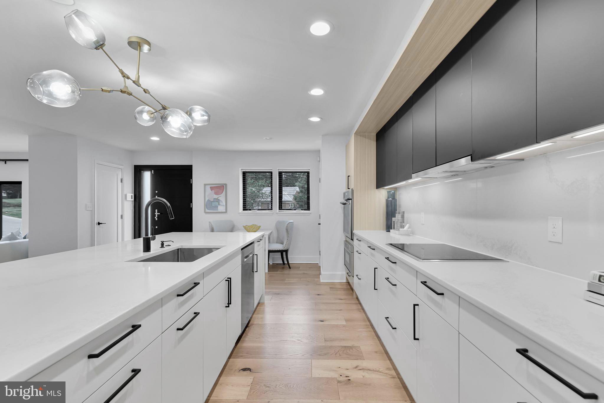 GLEN MAR PARK - Residential