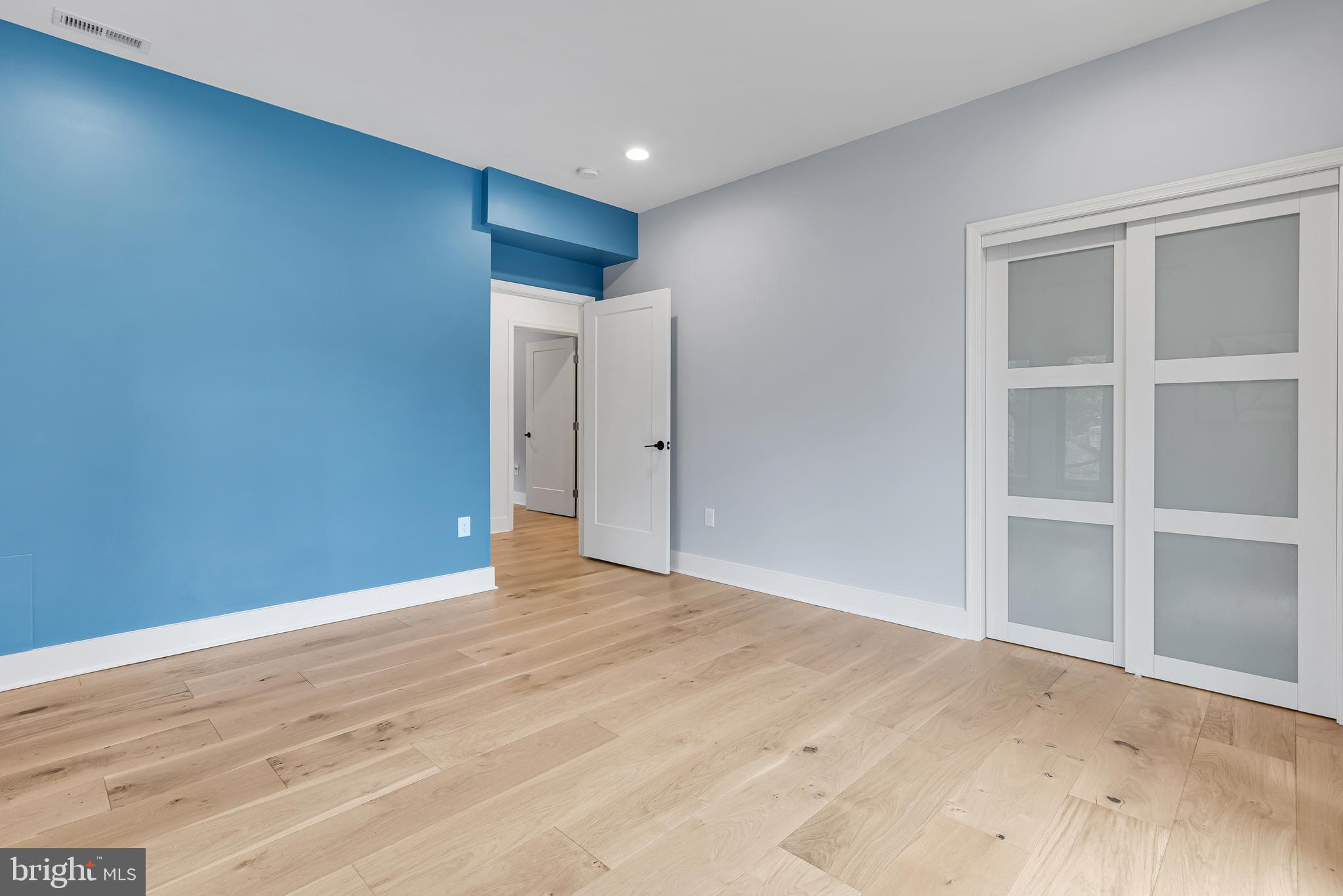 GLEN MAR PARK - Residential