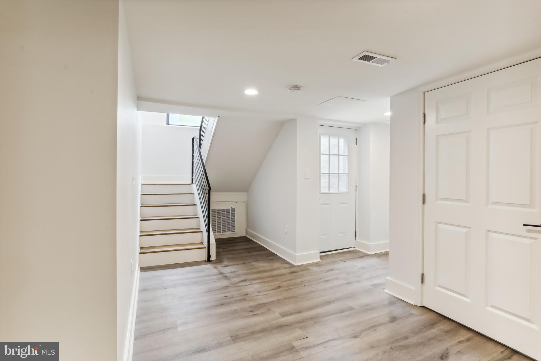 GLEN MAR PARK - Residential