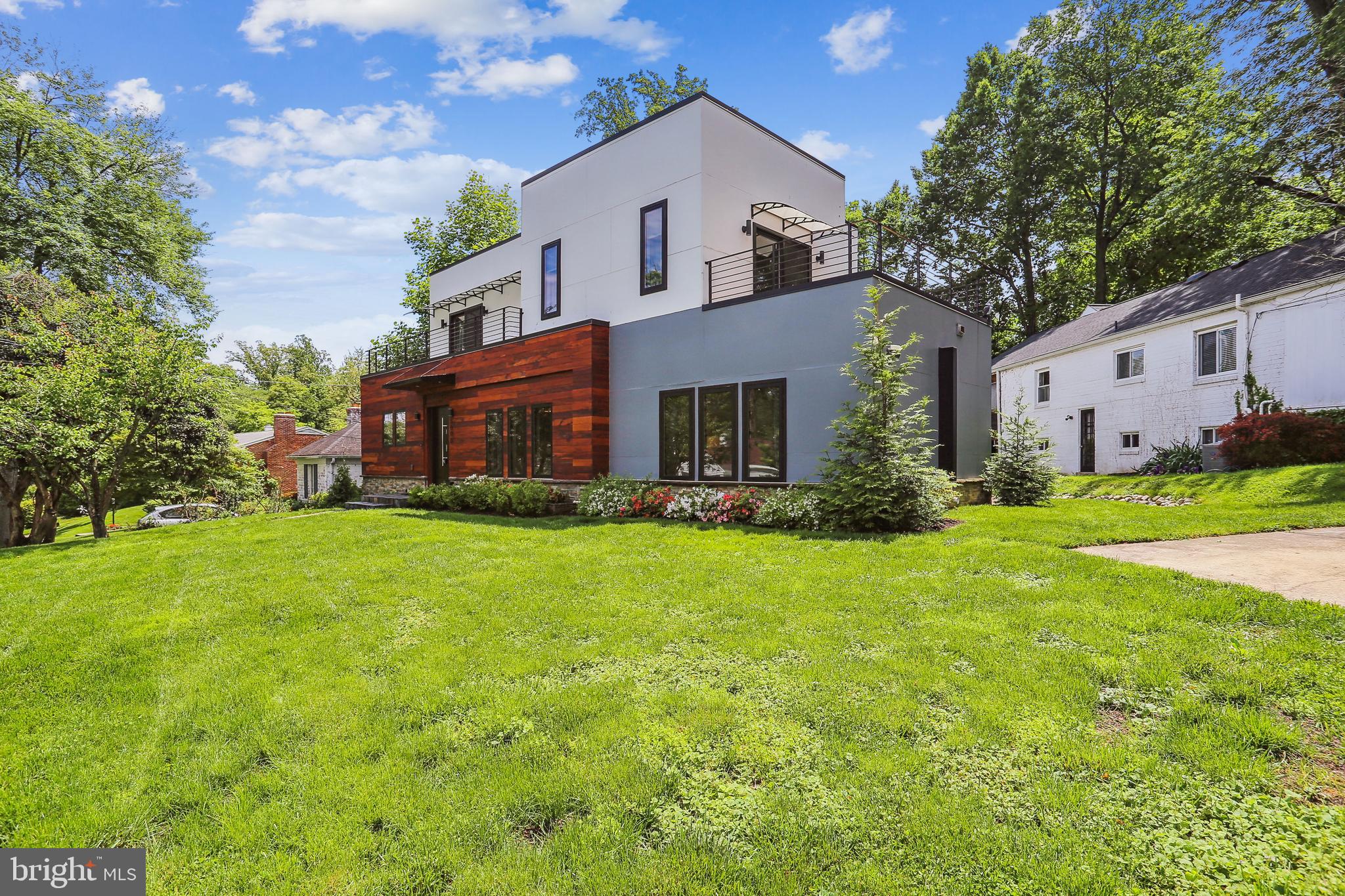 GLEN MAR PARK - Residential