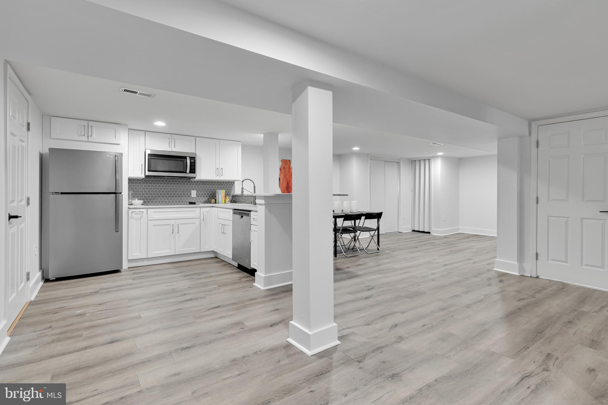 GLEN MAR PARK - Residential