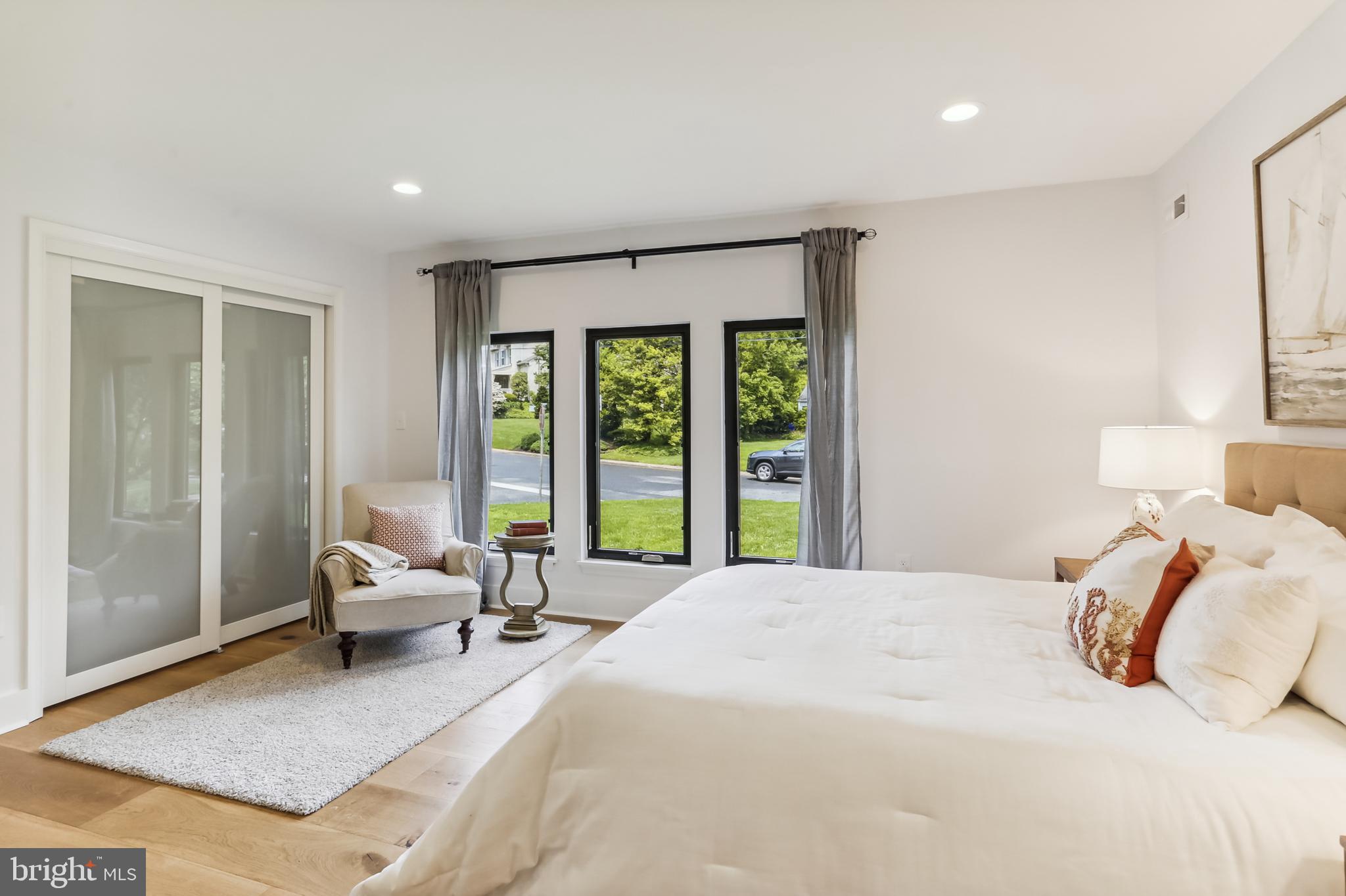 GLEN MAR PARK - Residential