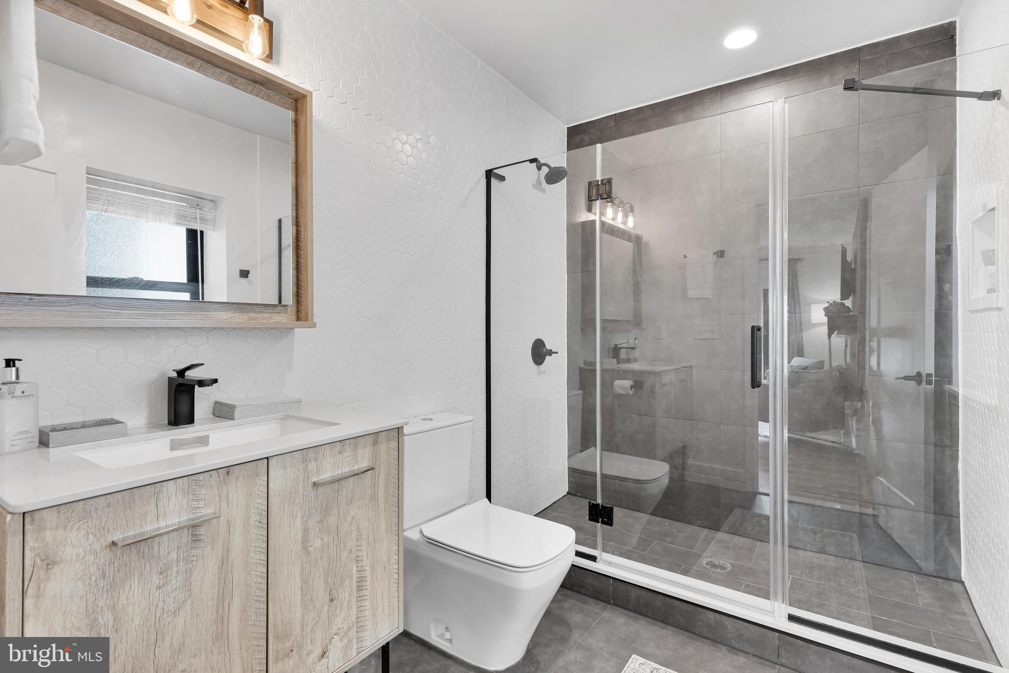 GLEN MAR PARK - Residential