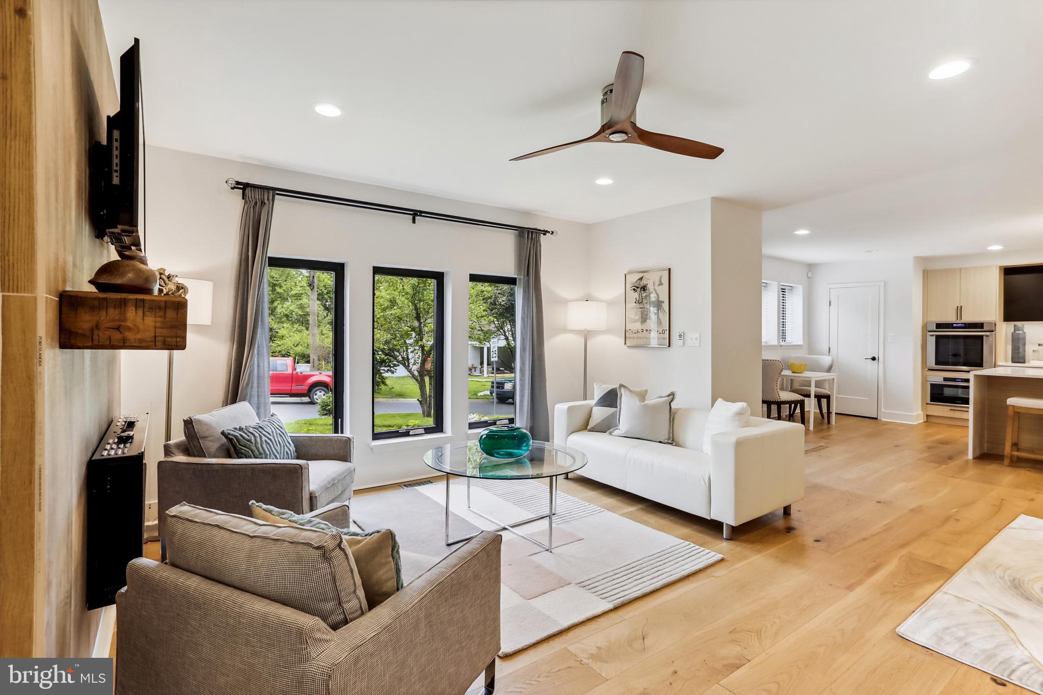 GLEN MAR PARK - Residential