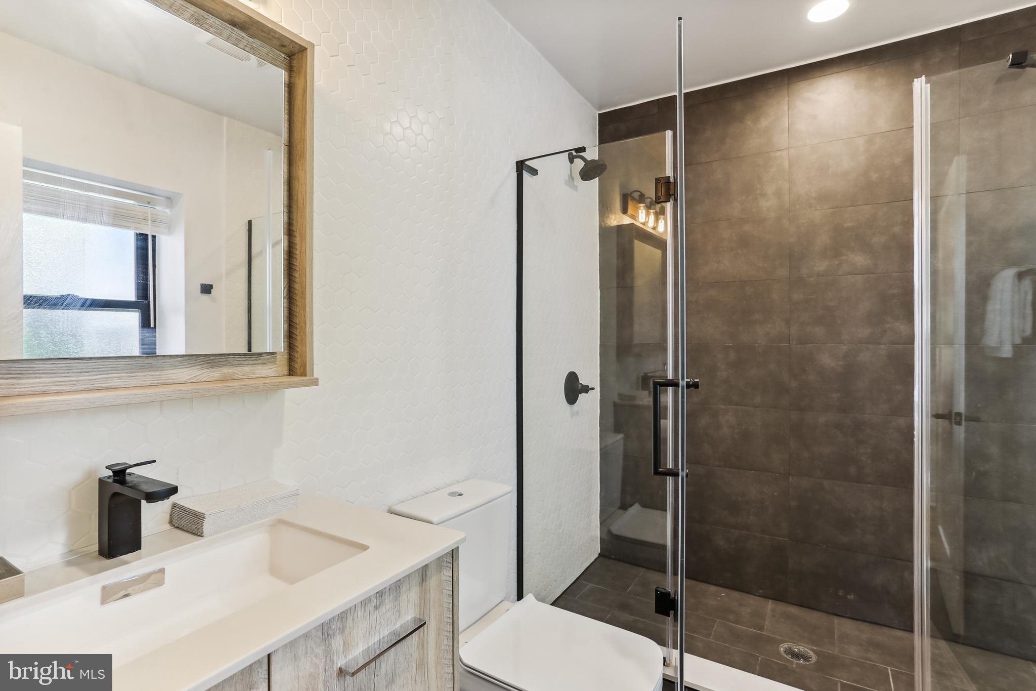 GLEN MAR PARK - Residential