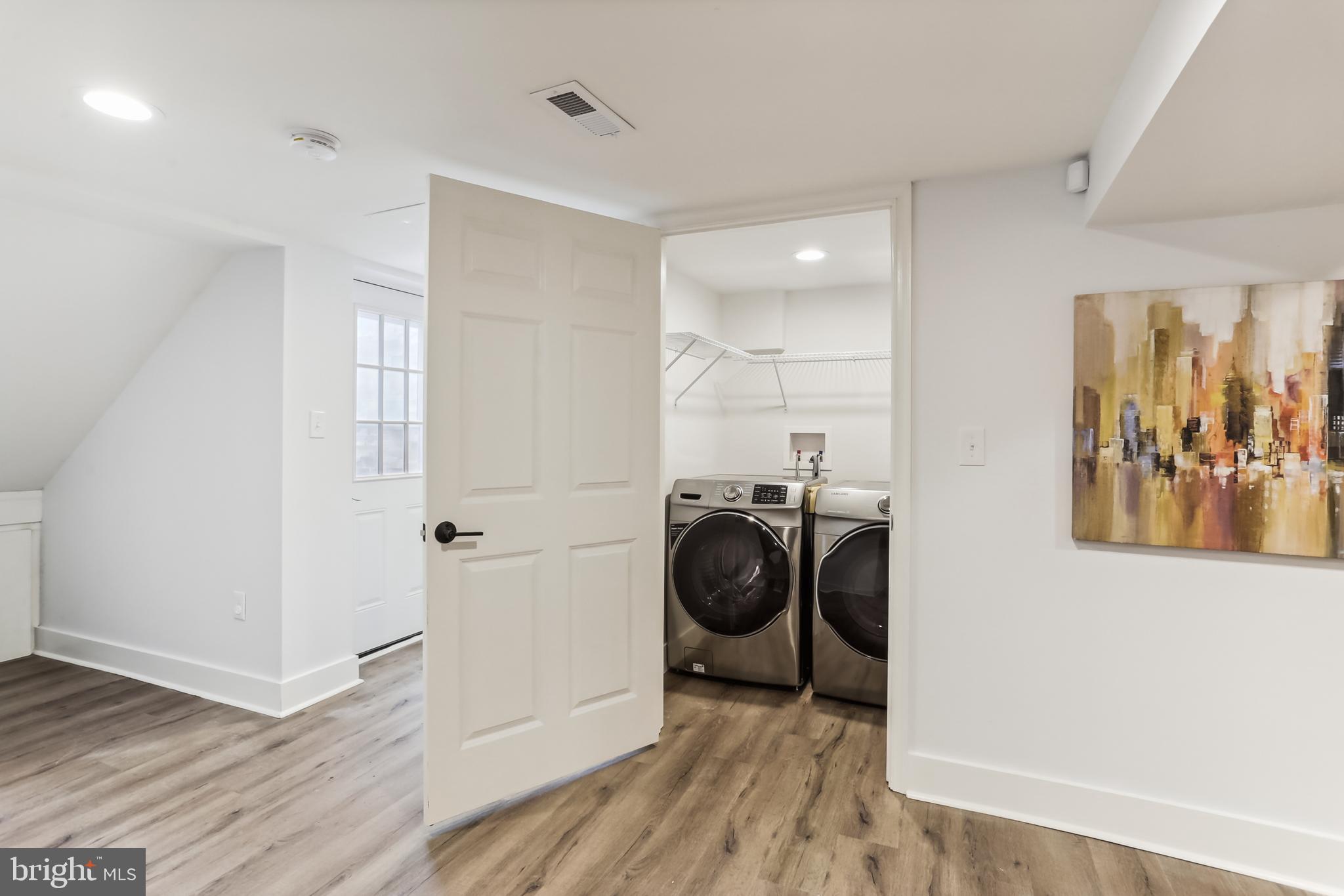 GLEN MAR PARK - Residential