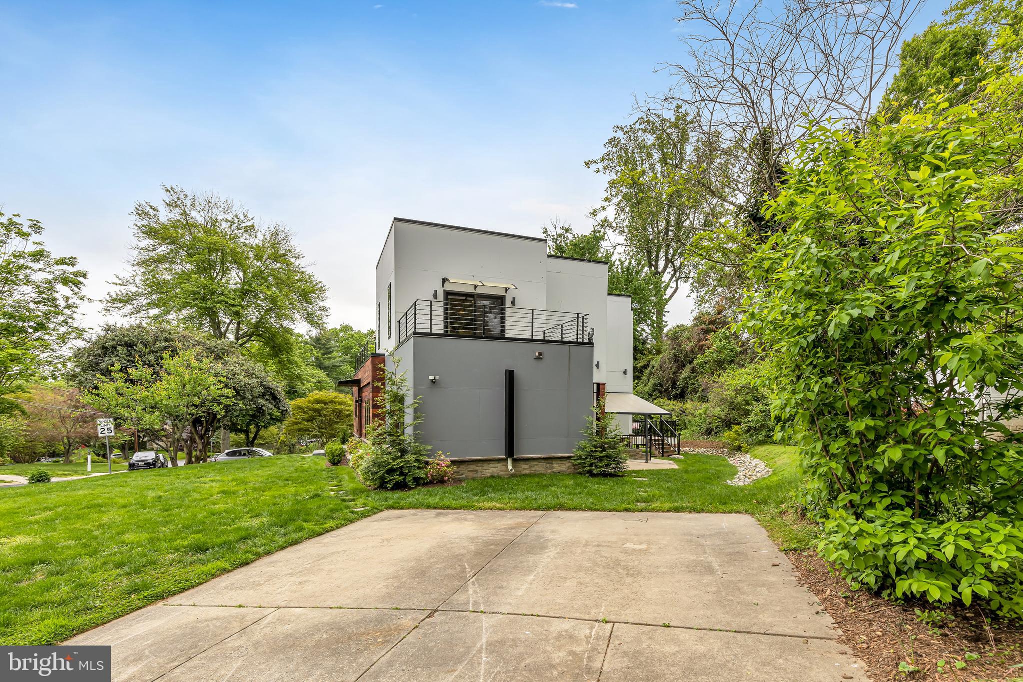 GLEN MAR PARK - Residential