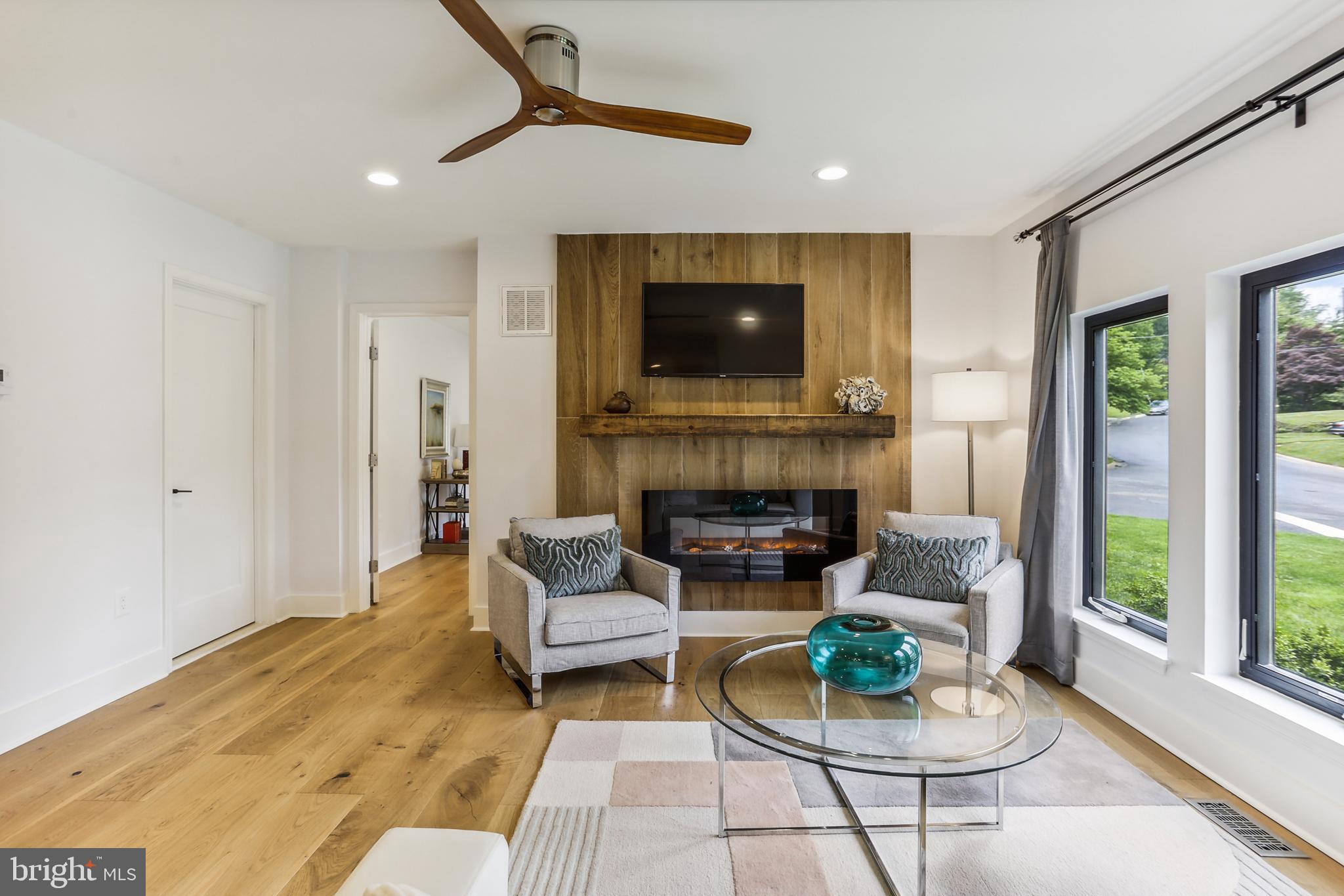 GLEN MAR PARK - Residential