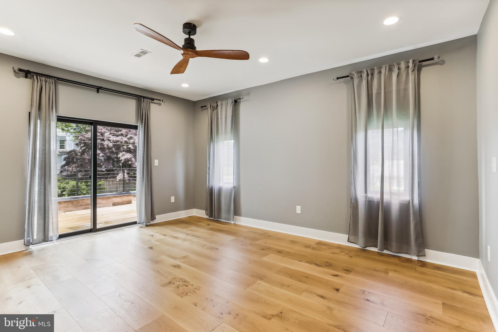 GLEN MAR PARK - Residential