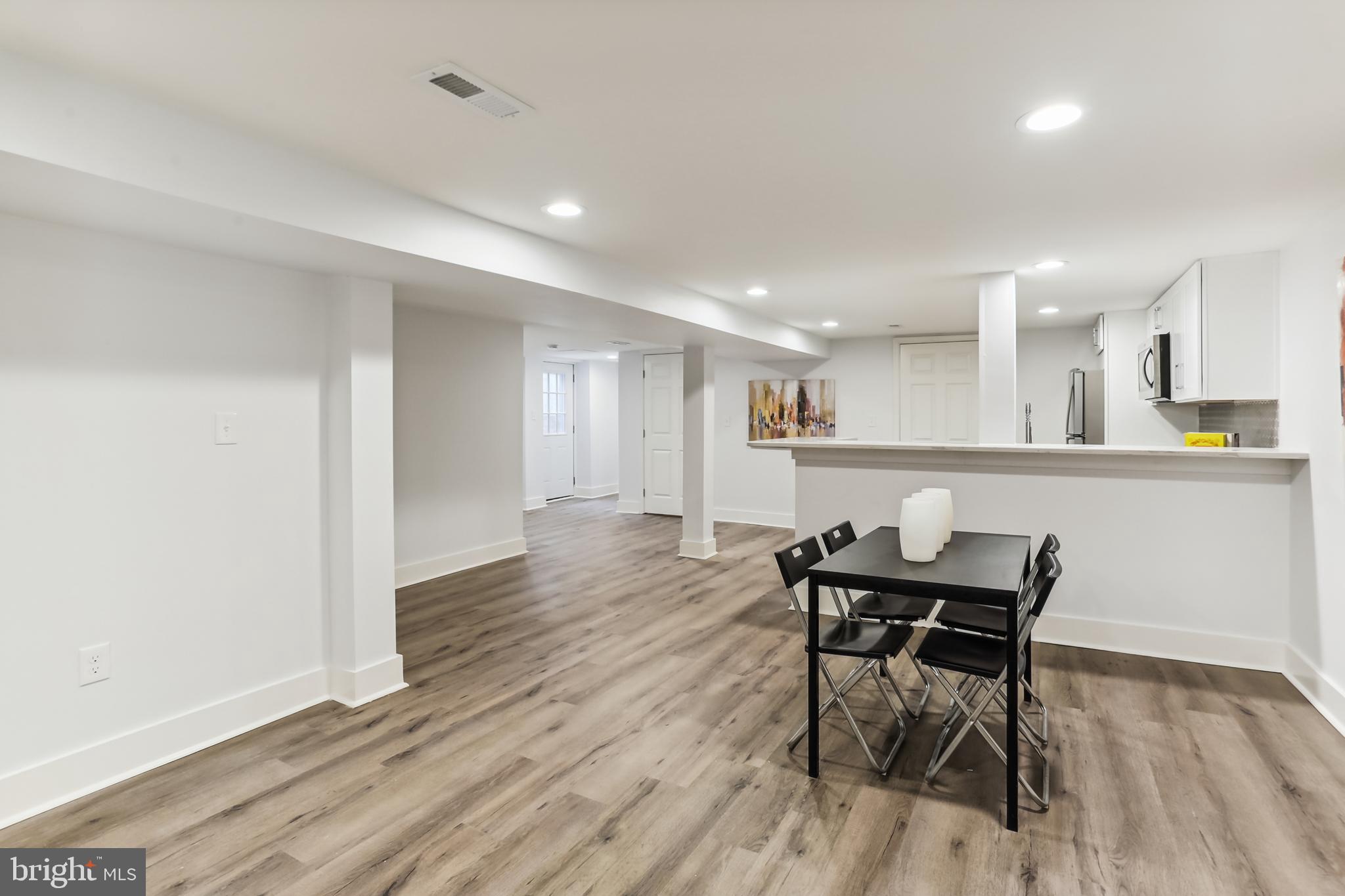 GLEN MAR PARK - Residential