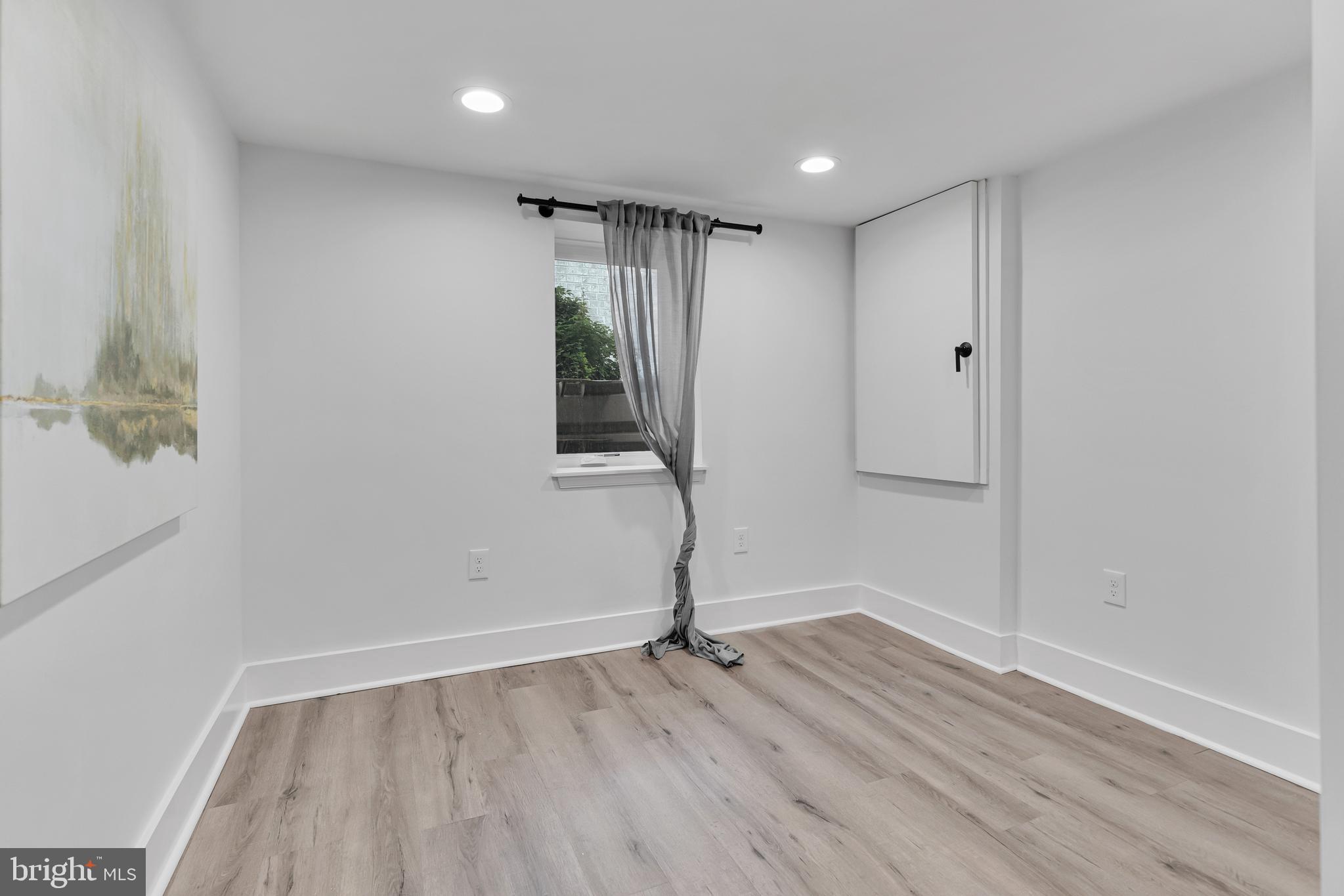 GLEN MAR PARK - Residential