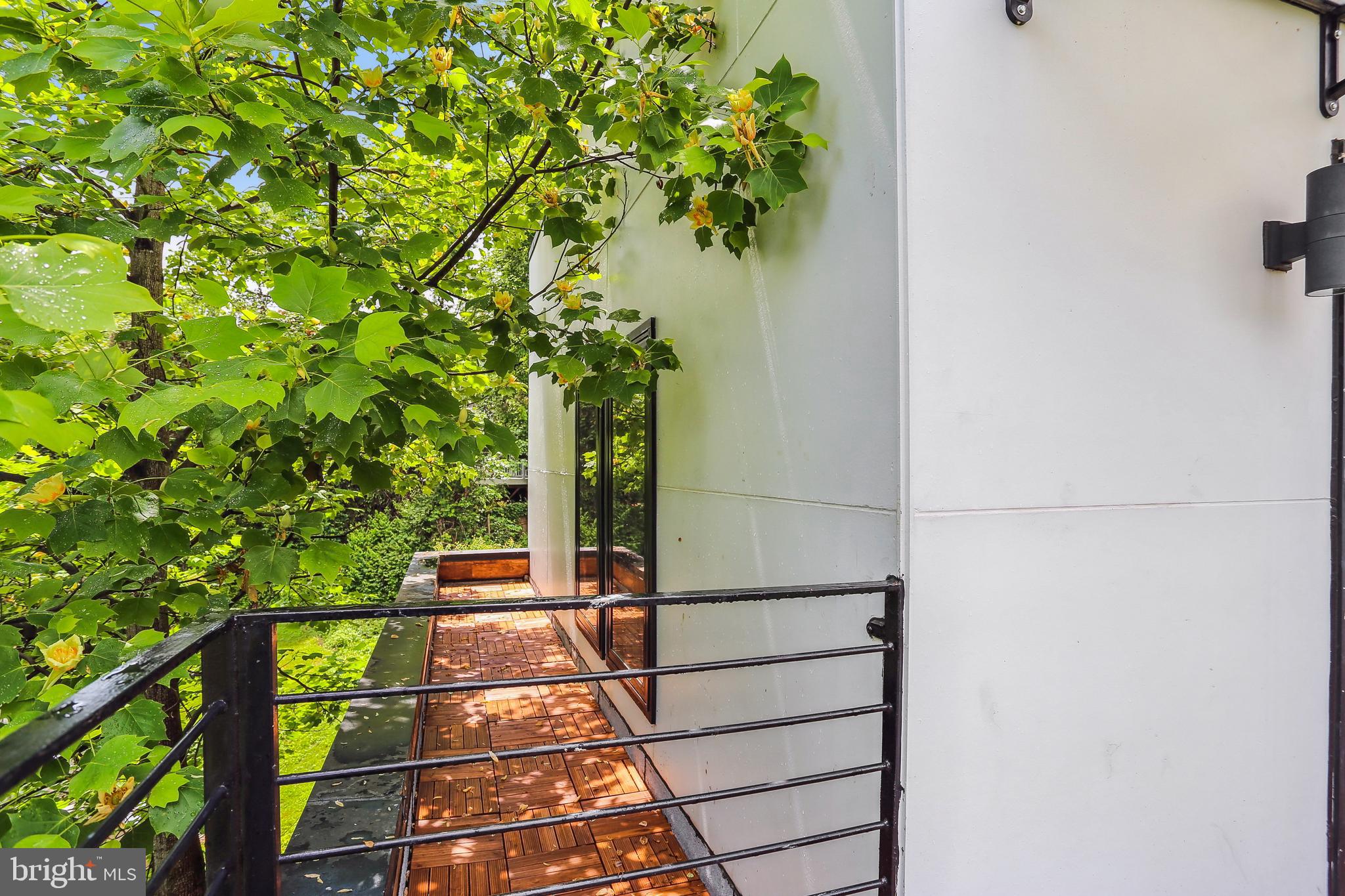 GLEN MAR PARK - Residential