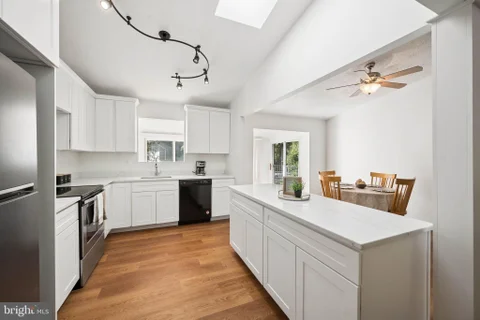 MLS: MDAA2156776