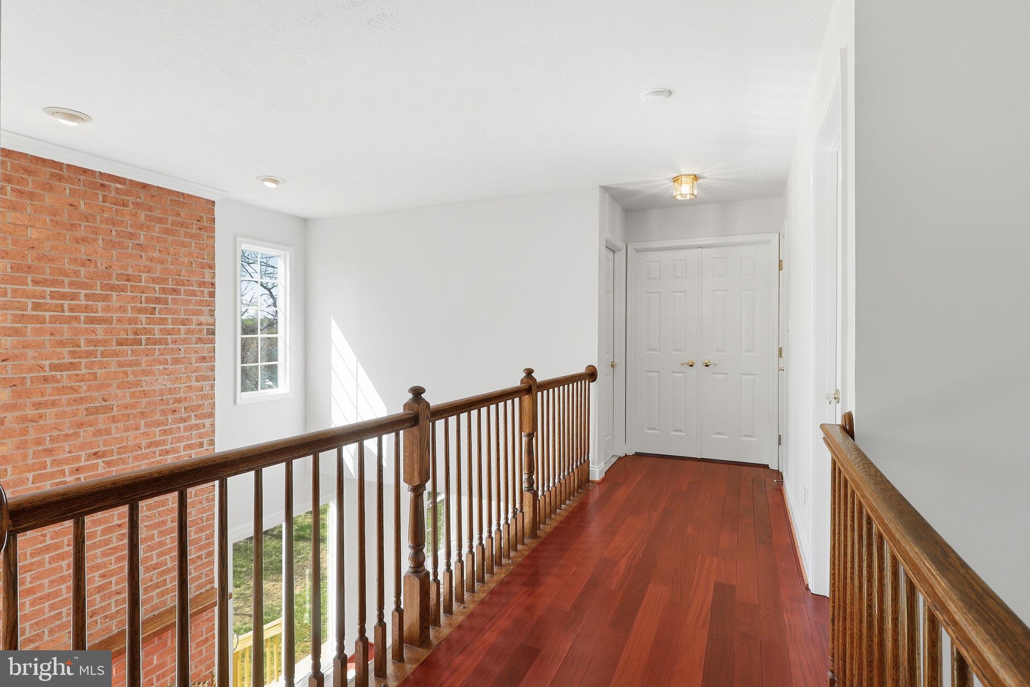 LYONSWOOD - Residential