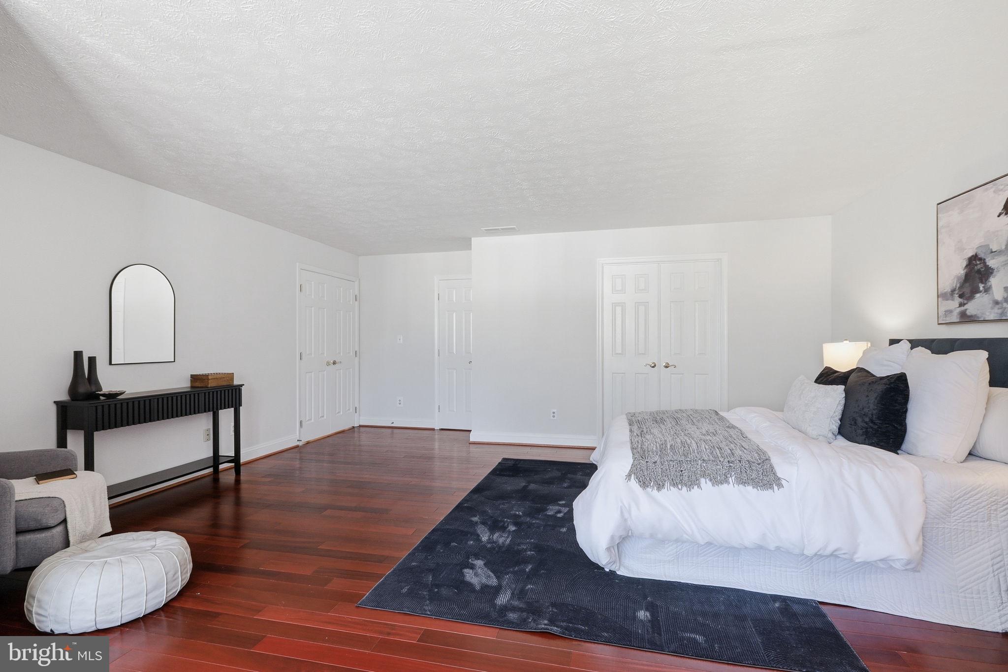 LYONSWOOD - Residential