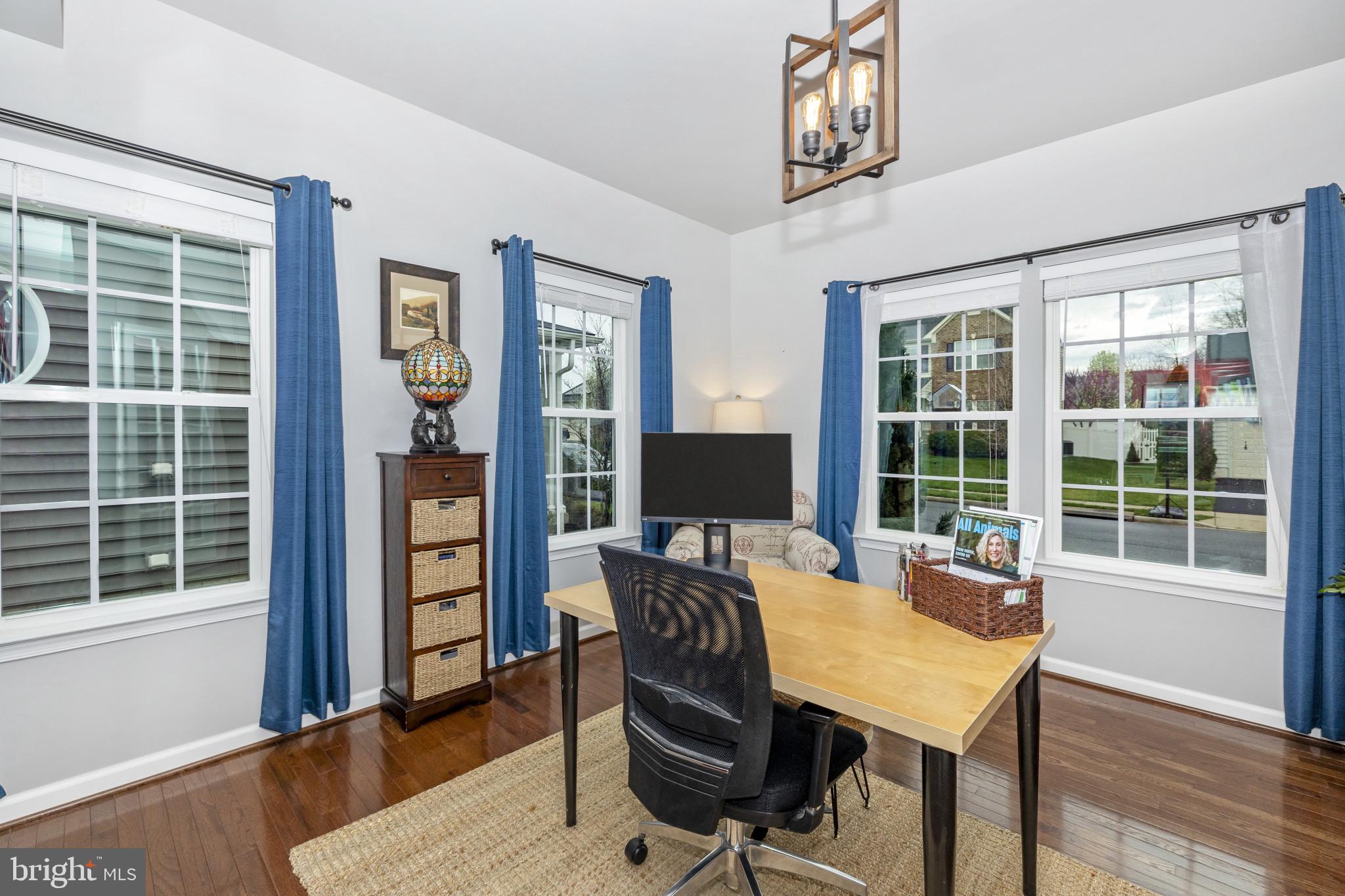 CANNON BLUFF - Residential