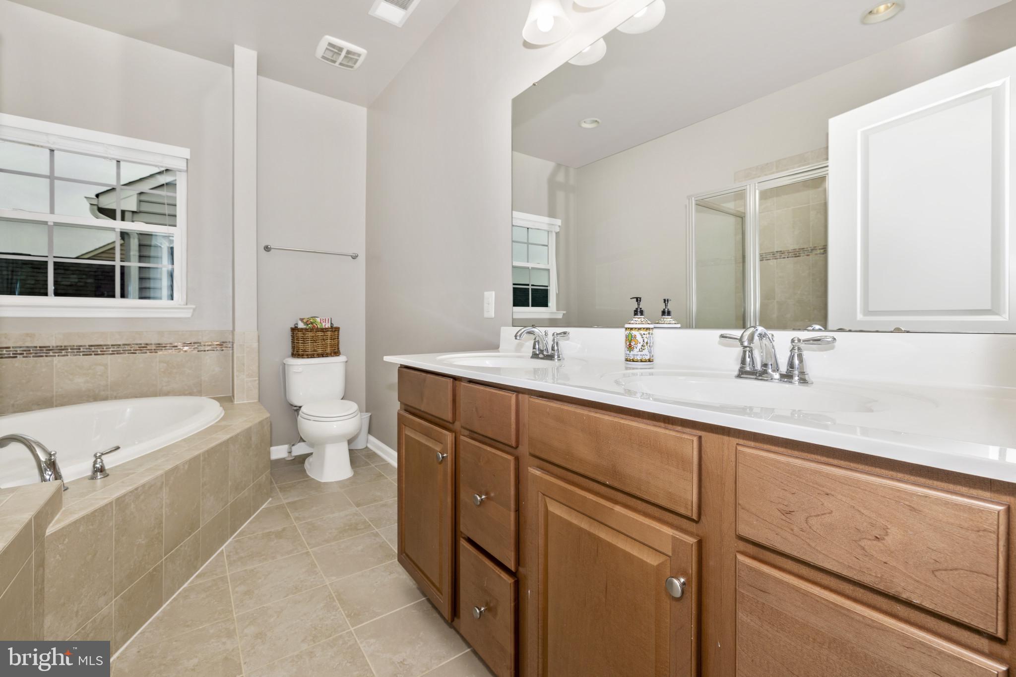 CANNON BLUFF - Residential