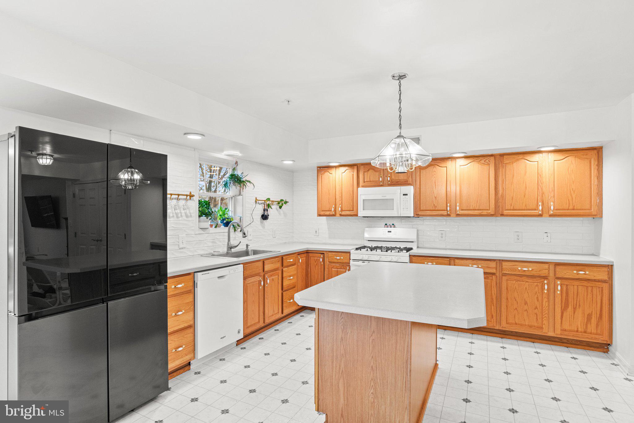 SPRINGETTSBURY TWP - Residential