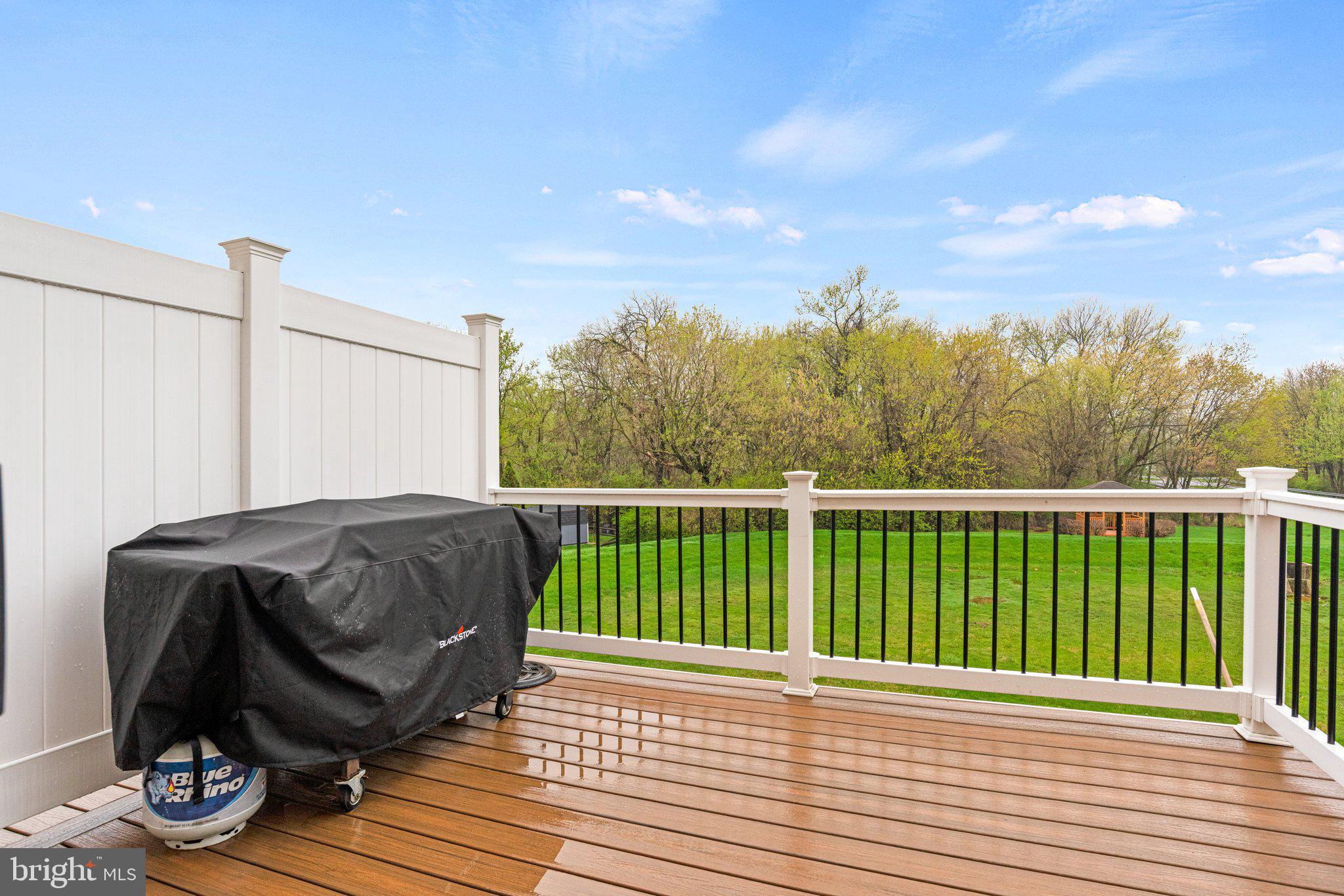 SPRINGETTSBURY TWP - Residential