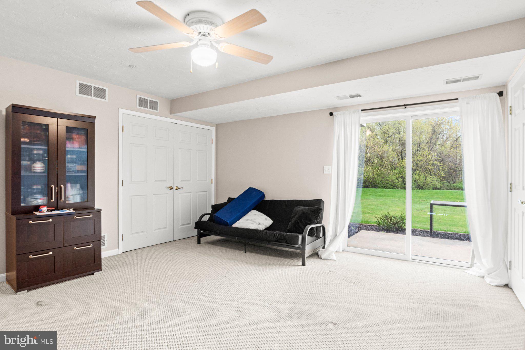 SPRINGETTSBURY TWP - Residential