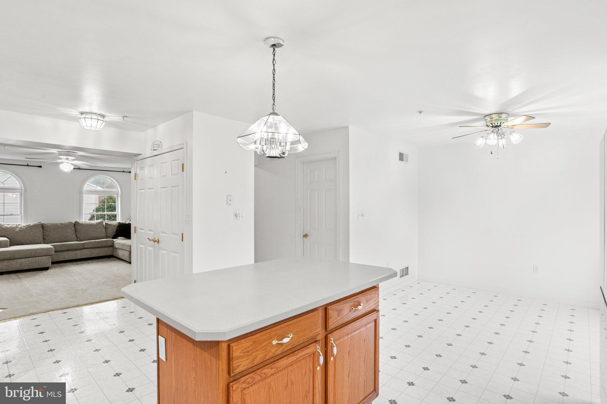 SPRINGETTSBURY TWP - Residential