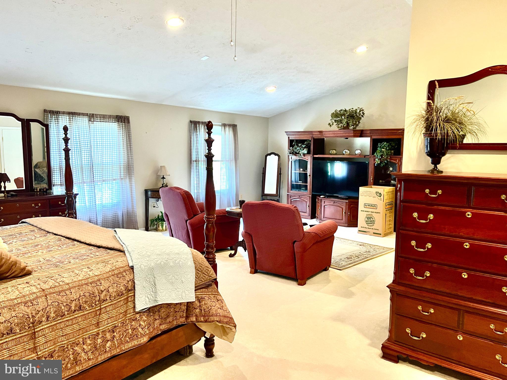 WATKINS MEADOWS - Residential