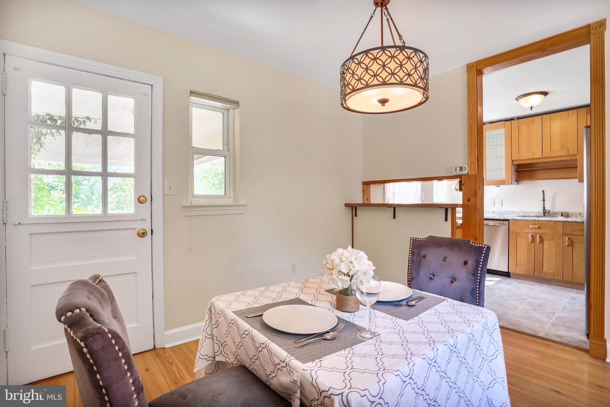 WHITE OAKS - Residential