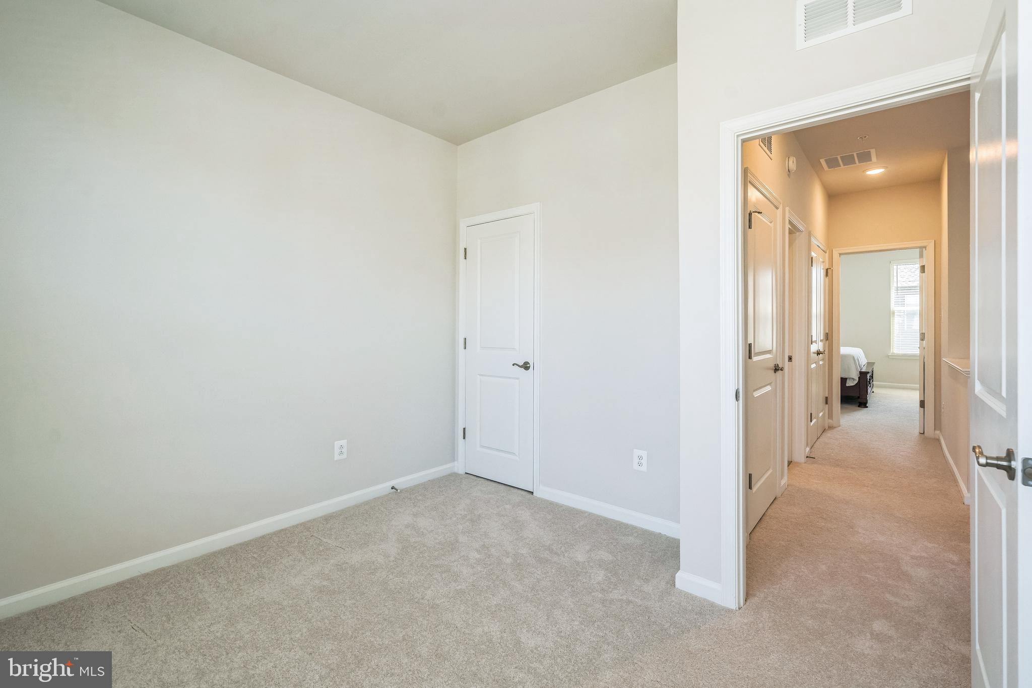 MILL BRANCH CROSSING - Residential Lease