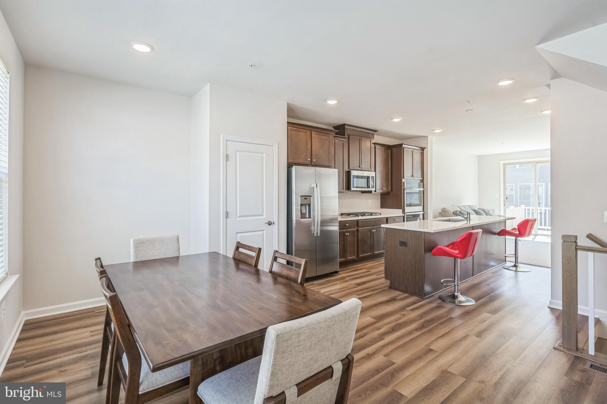 MILL BRANCH CROSSING - Residential Lease