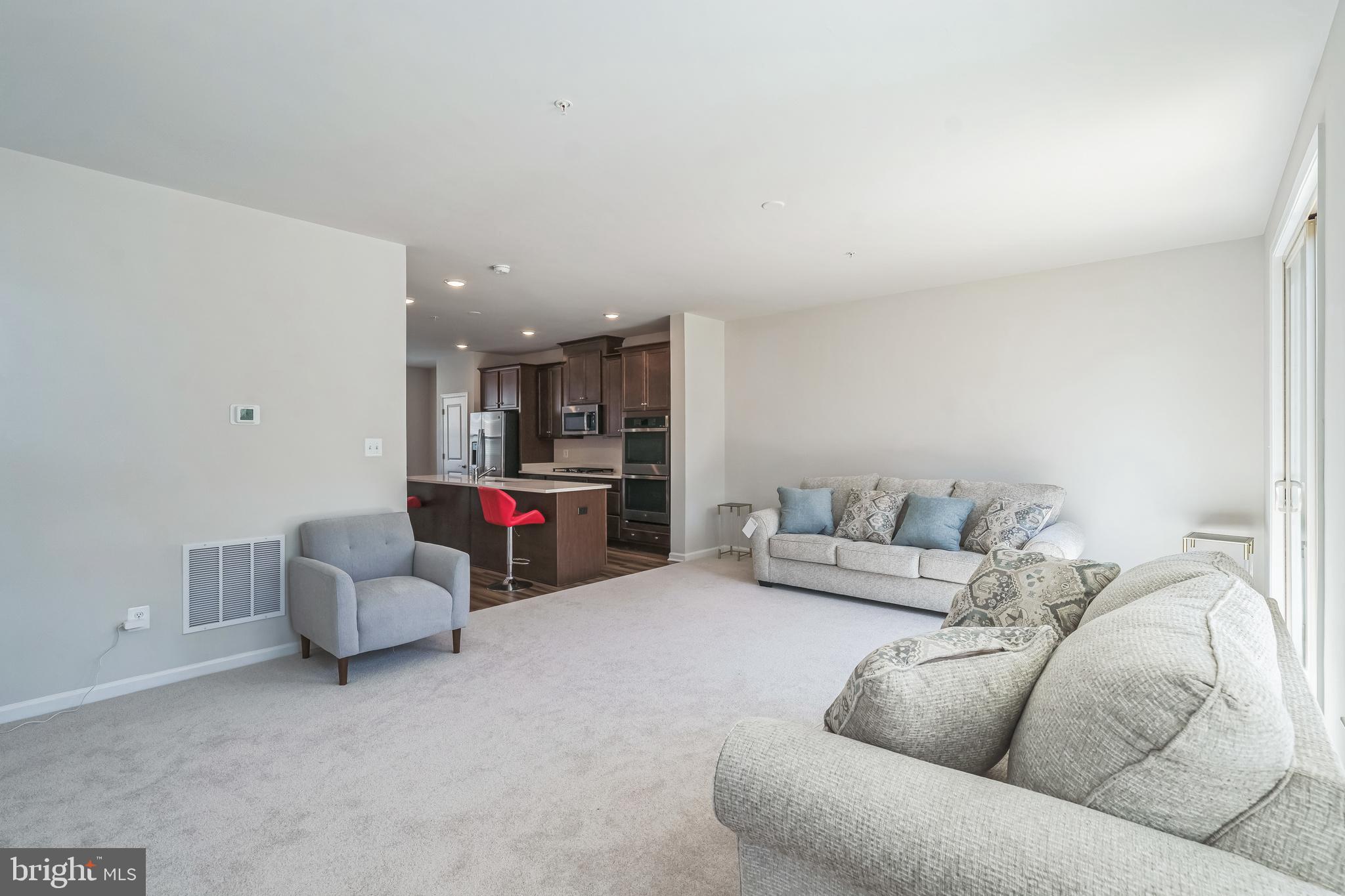 MILL BRANCH CROSSING - Residential Lease