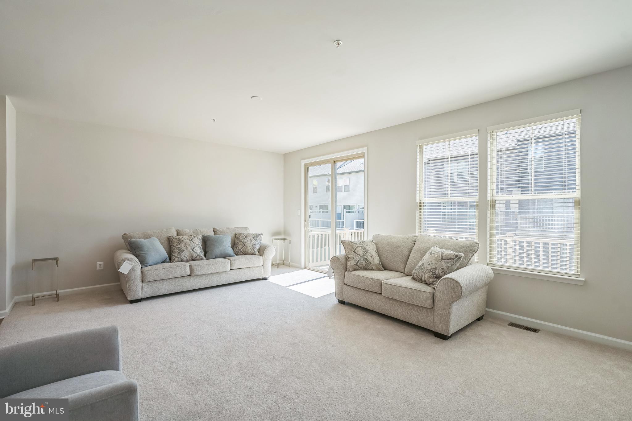 MILL BRANCH CROSSING - Residential Lease