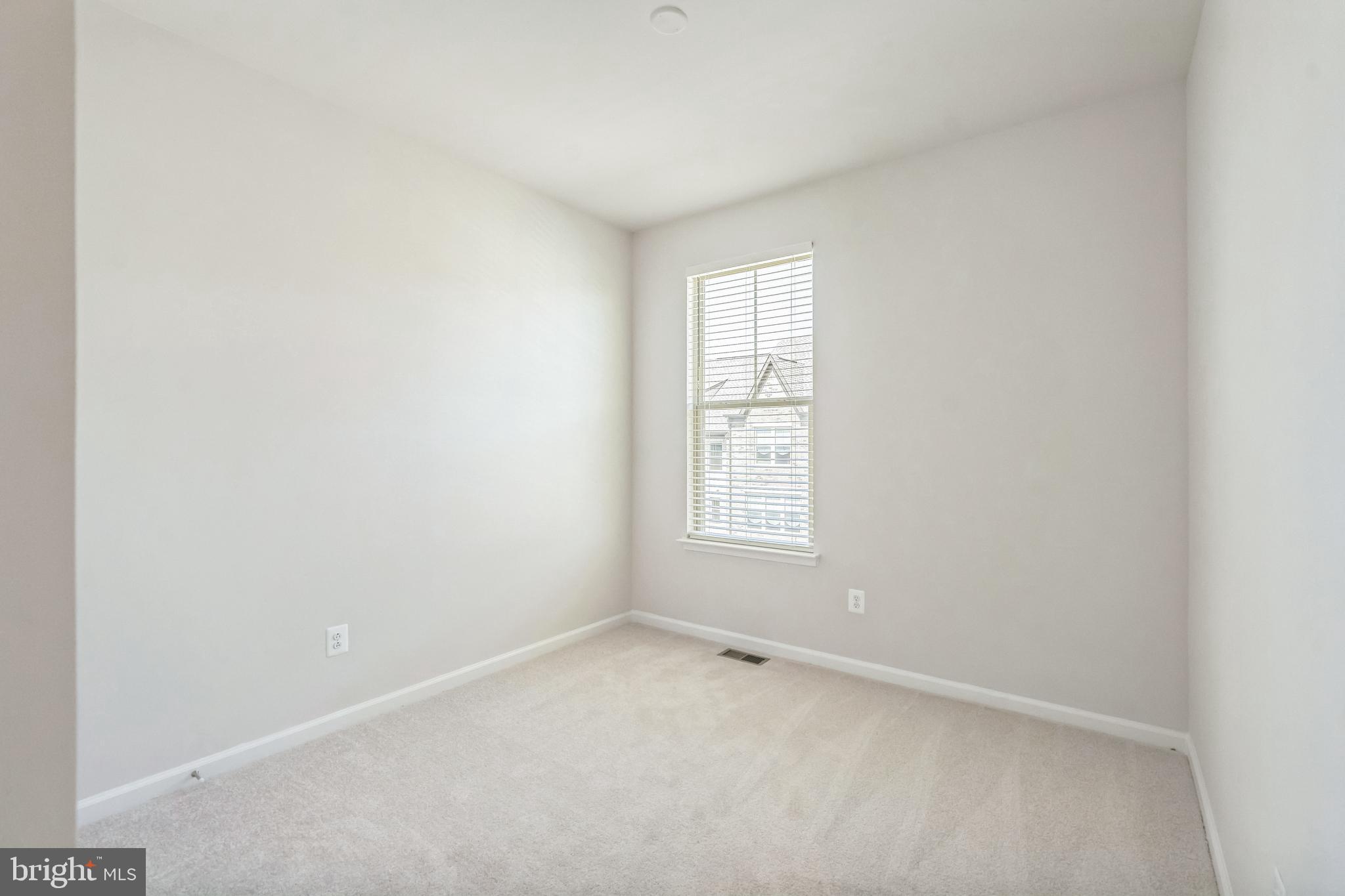 MILL BRANCH CROSSING - Residential Lease