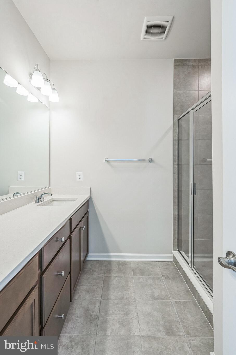 MILL BRANCH CROSSING - Residential Lease