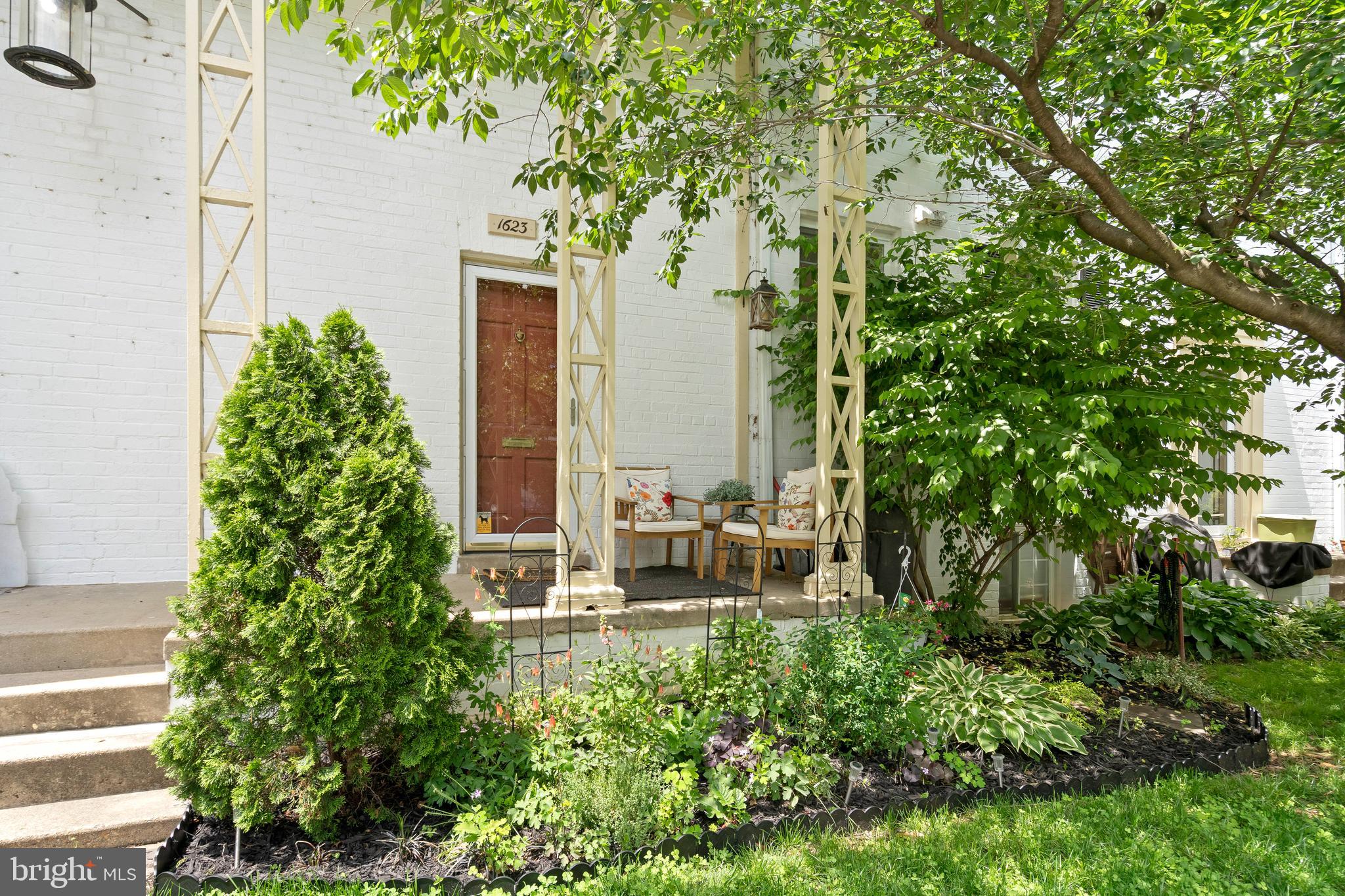 1623 RIPON PLACE