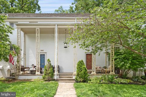 1623 RIPON PLACE ALEXANDRIA VA 22302