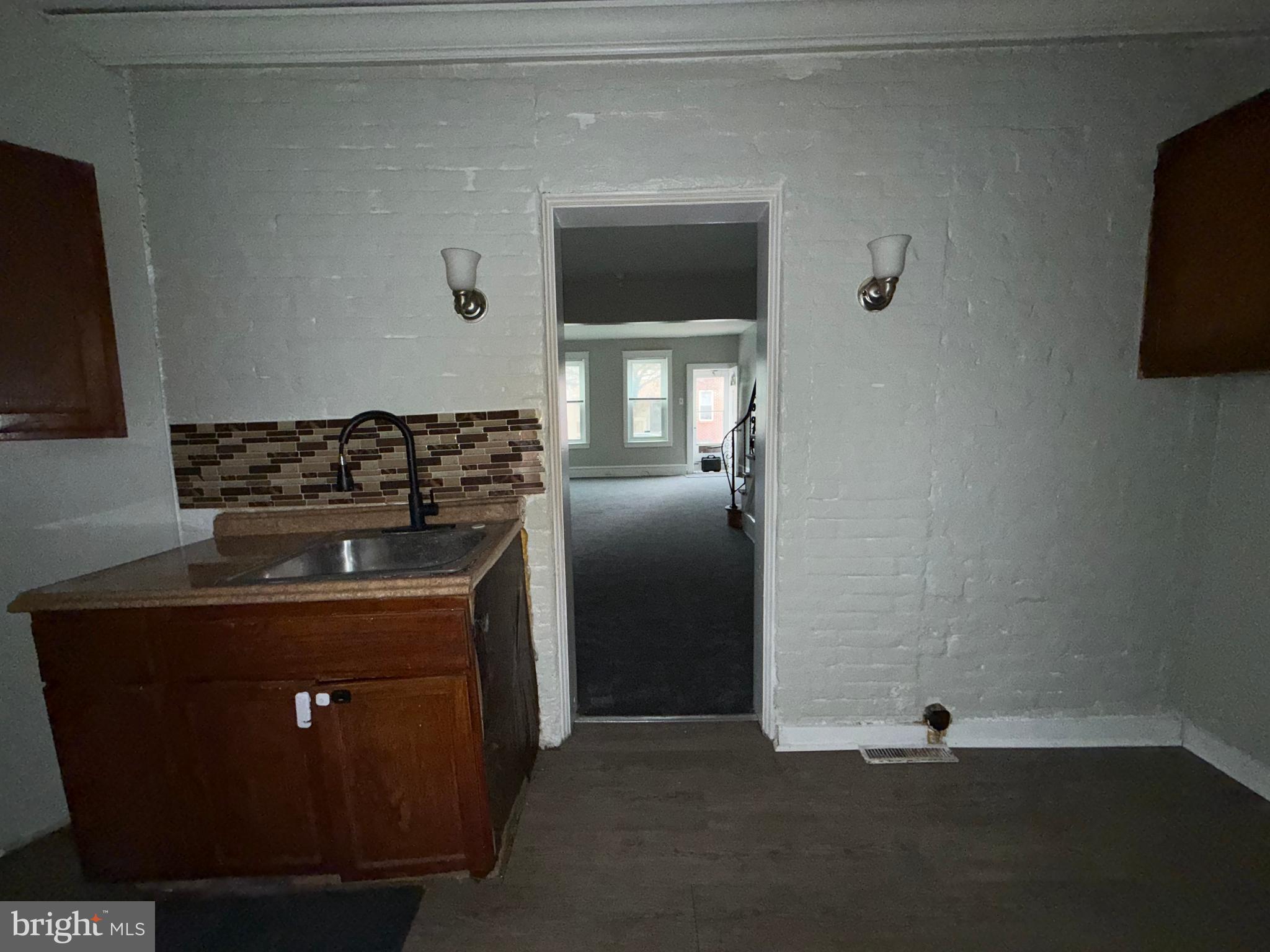 HARROWGATE - Residential