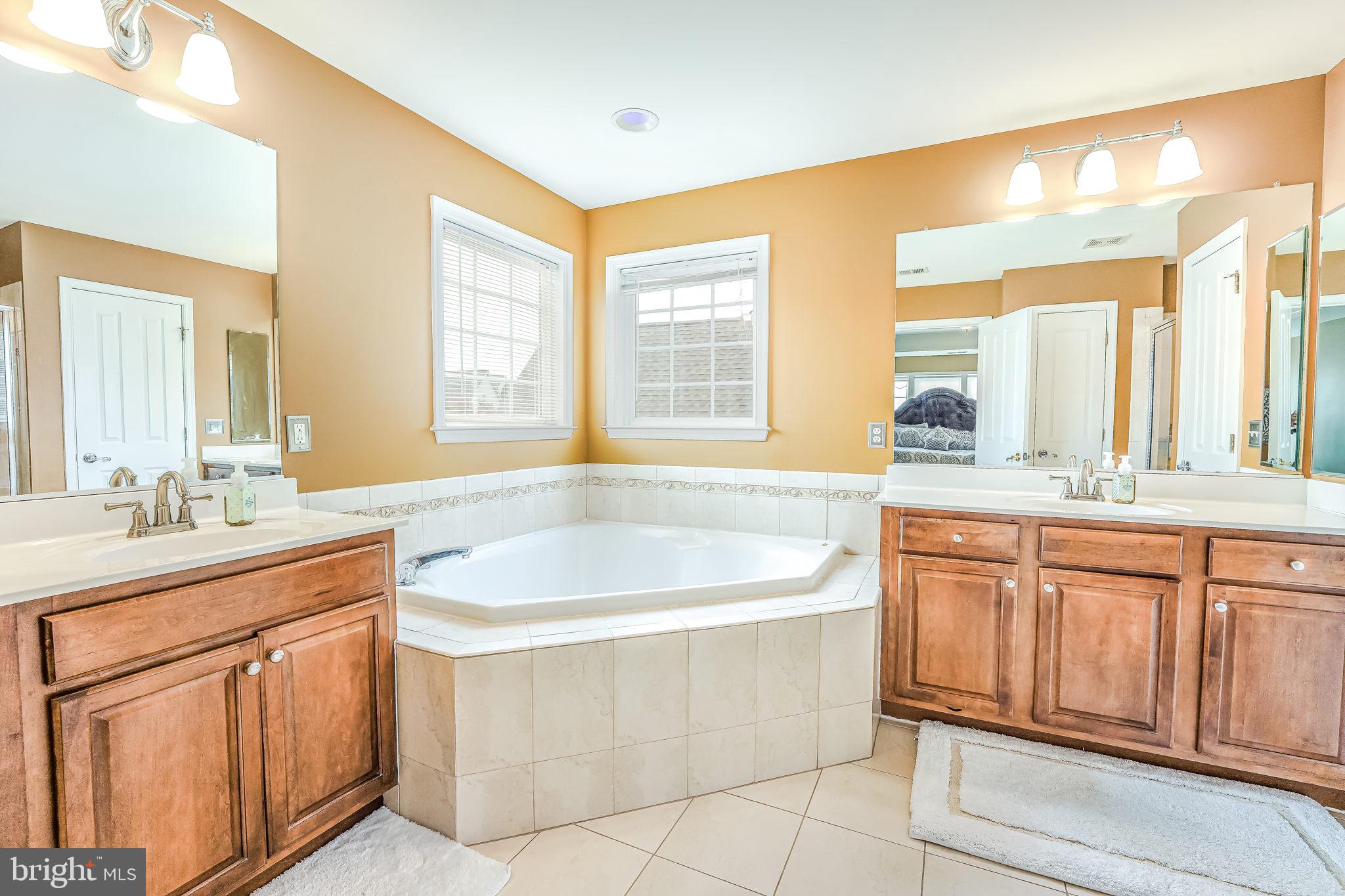 STONE RIDGE - Residential Lease